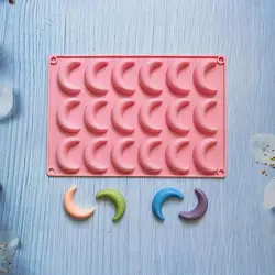 Moon Mold 18 Cavity Crescent Pudding Jelly Baking Mold Candy Chocolate Decorating Mold Flexible Heat Resistant For Gummies Dog