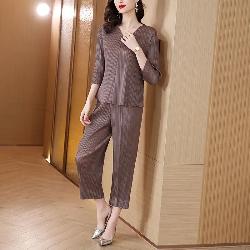 Pleated Minimalist Set Spring and Autumn Long Sleeve Top Smoke Pipe Pants Two Piece Set for Women