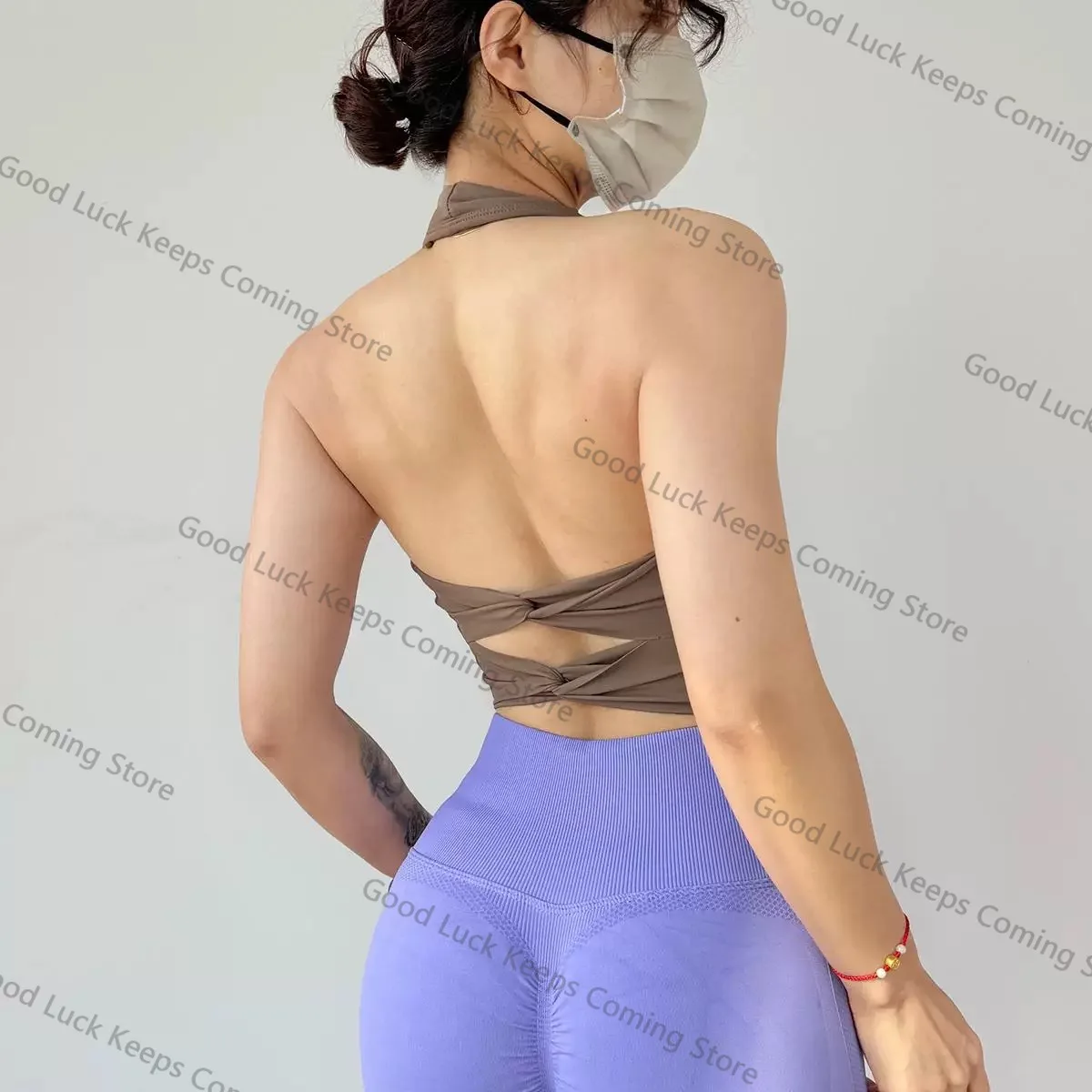 2025 женский спортивный бюстгальтер с бретелькой на шее и съемной накладкой на грудь с крестом и красивой спиной, нижнее белье для йоги, плотный топ для фитнеса