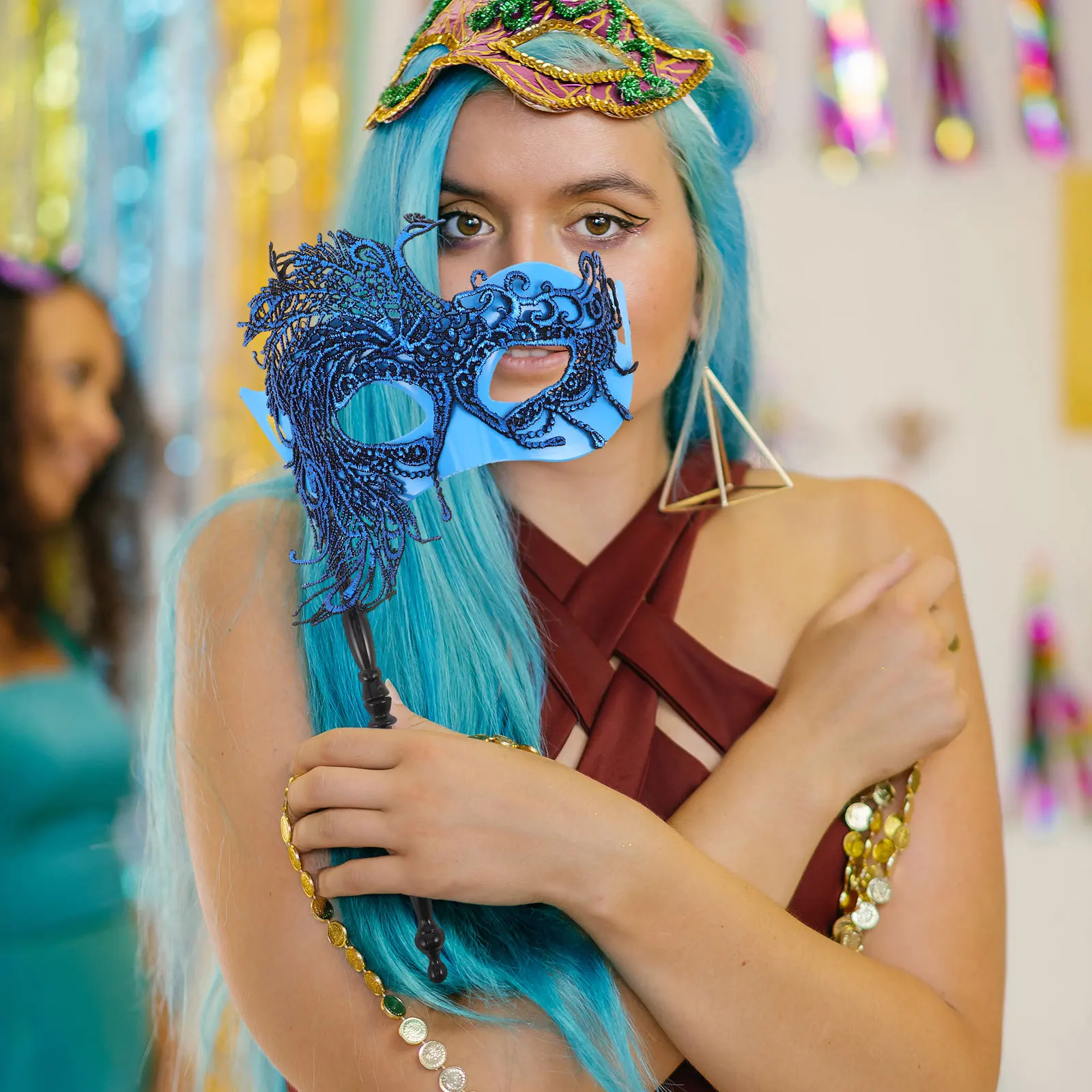 

Lace Handheld Masquerade Mask Elegant Vintage Half Face Design for Women Prom Carnival Cosplay Party Accessories