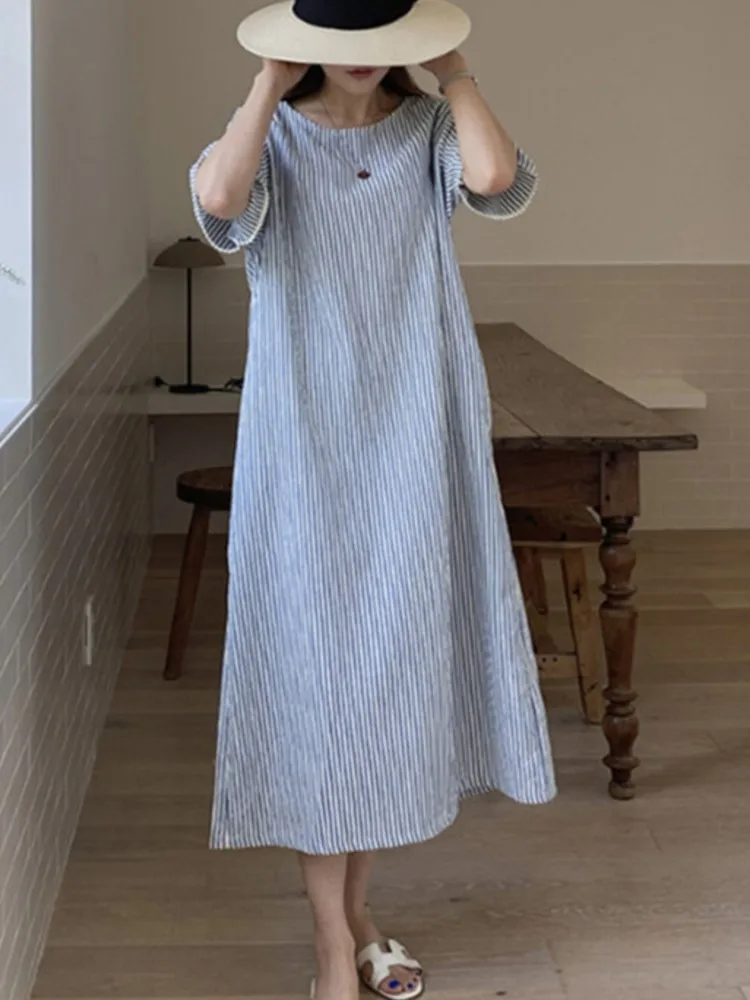 Loose Round Neck Short Sleeved Slimming Striped Dress Women Summer New Slit Cover Belly Hem Large Size Ladies Dresses Vestidos