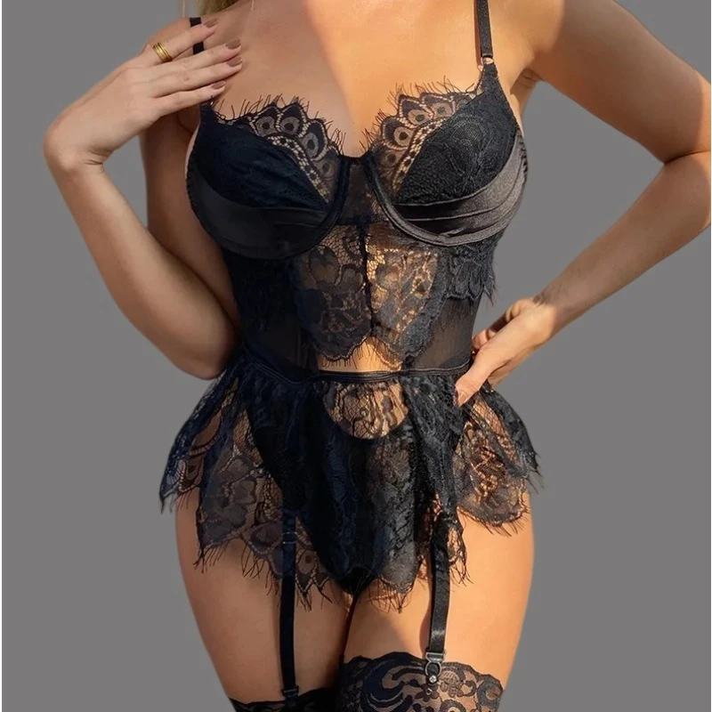 

Сексуальное женское нижнее белье, комплект из 3 предметов, нижнее белье с глубоким V-образным вырезом и цветочным кружевом, ажурное боди, экзотический комплект, платье Тедди, Babydoll, чулки