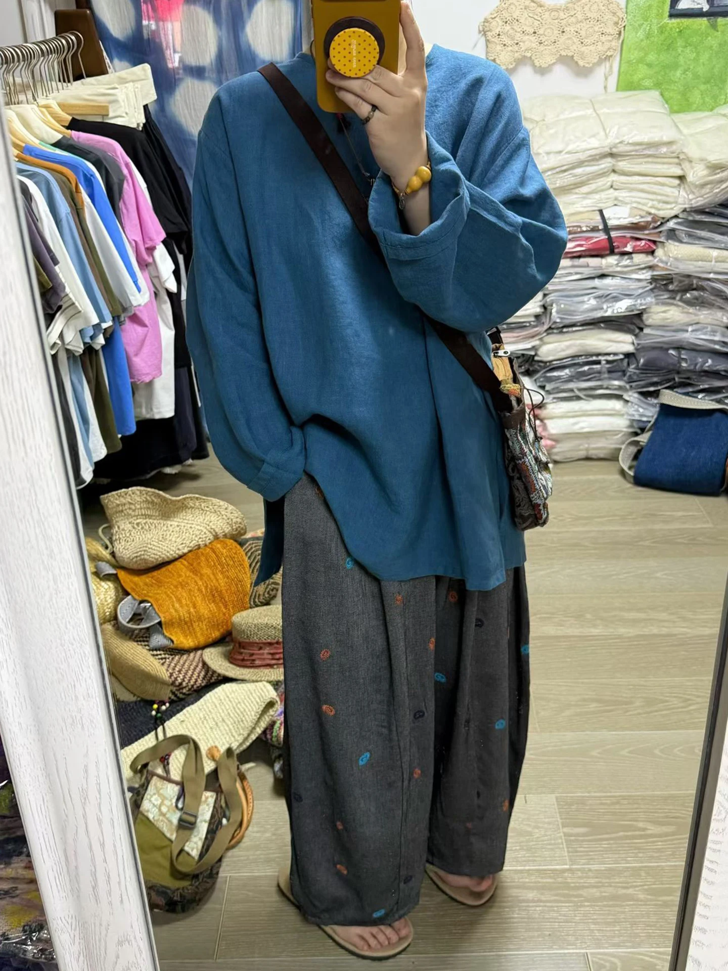 

Retro Style Loose Fit Casual Pants for plus Size Women in Beige And Grey with Embroidery Spring Summer Fashion Ladies Clothing