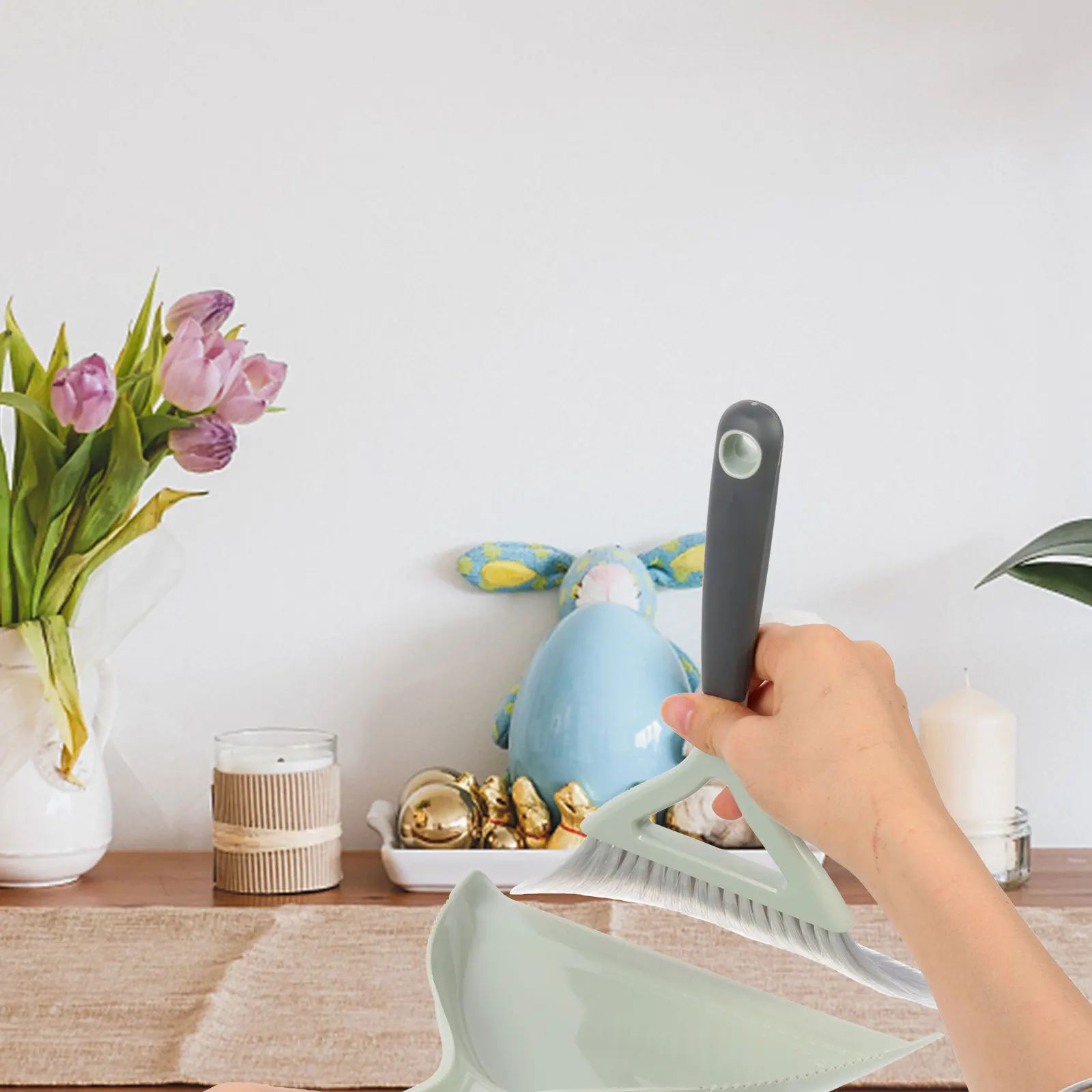 

Durable Mini Broom Dustpan Set Portable Cleaning Supplies Perfect Gift for Friends Compact Design Mini Broom and Dustpan Set