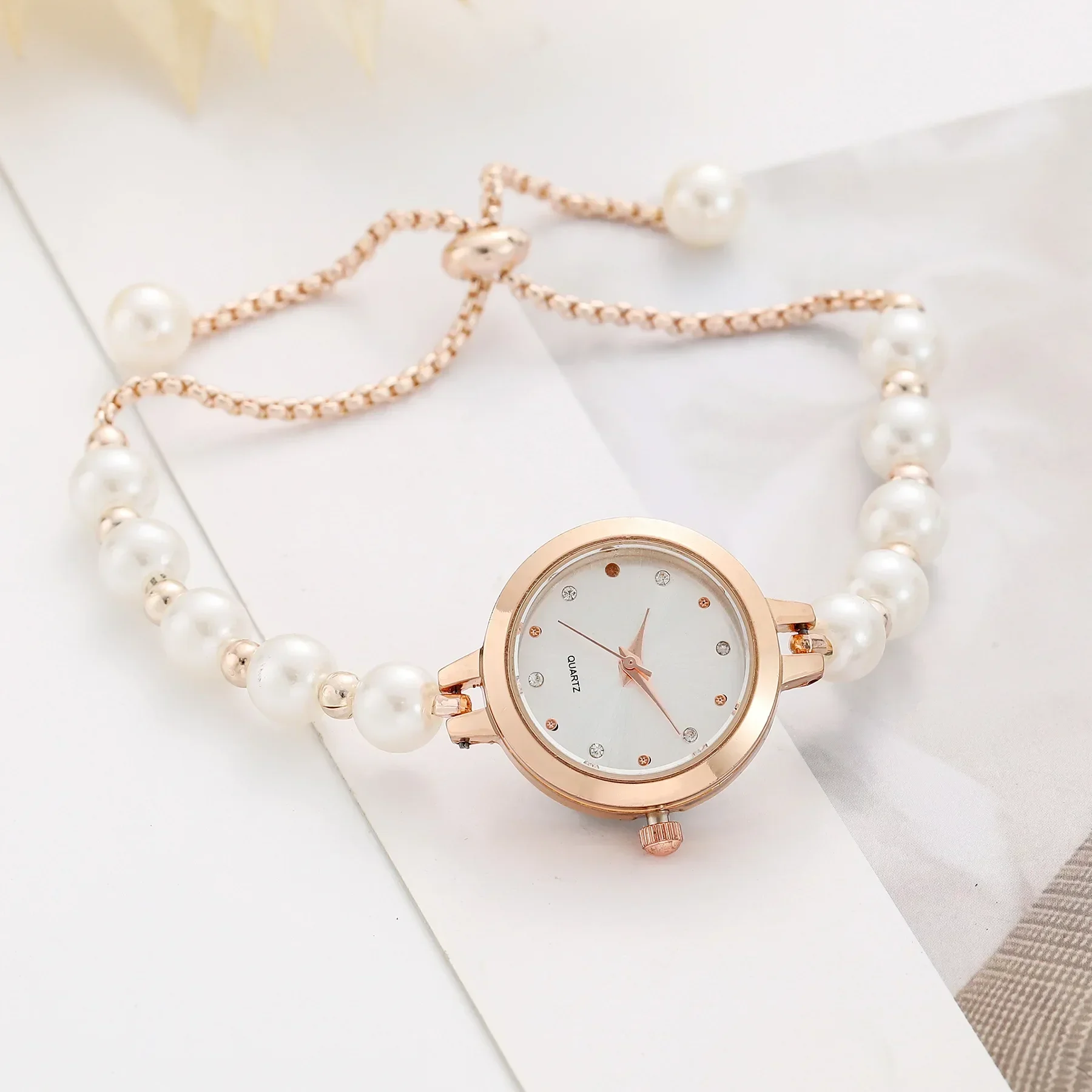 

Luxury Women's Pearl Bracelet Watch Female's Clock Watches Ins Style Versatile Ladies Fashion Quartz Wristwatch Relogio Feminino