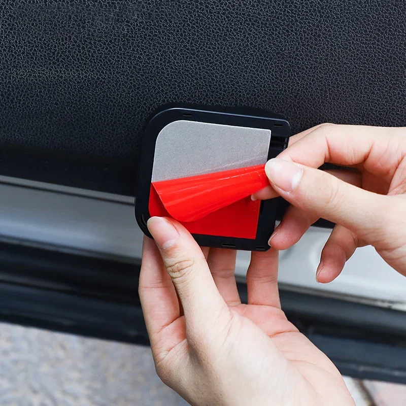 باب السيارة ترحيب ضوء شعار السيارة العارض LED شارة لنيسان X-Trail قاشقاي تيدا Teana ليفينا روكس سنترا ألتيما كيوب ميكرا