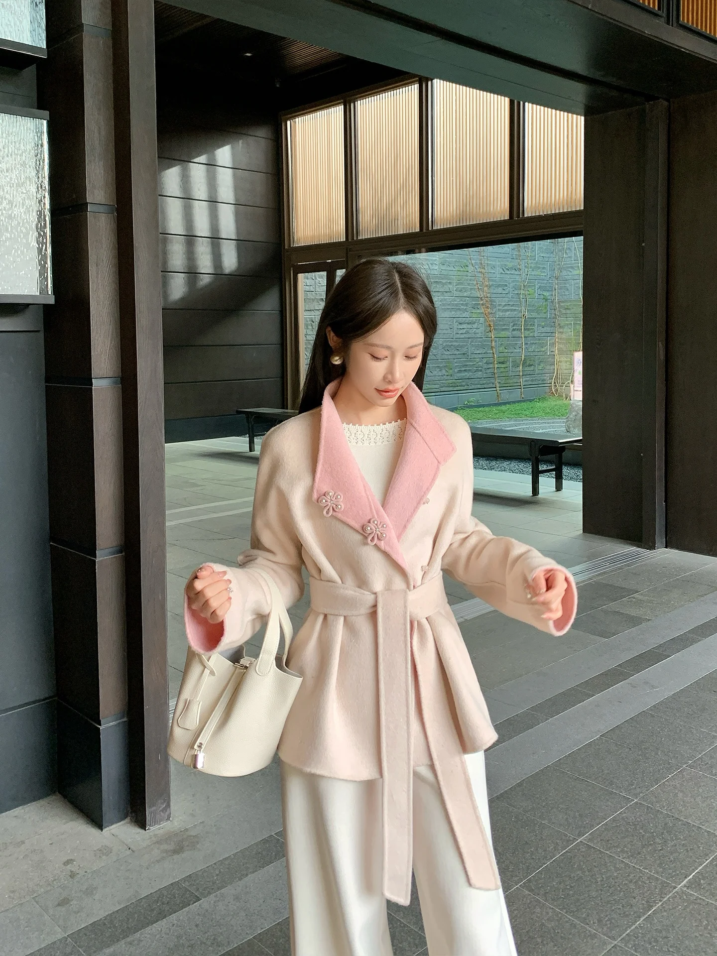 

Новое китайское женское двустороннее шерстяное пальто из 100% шерсти, весенняя новинка, утепленное, с длинными рукавами, с поясом