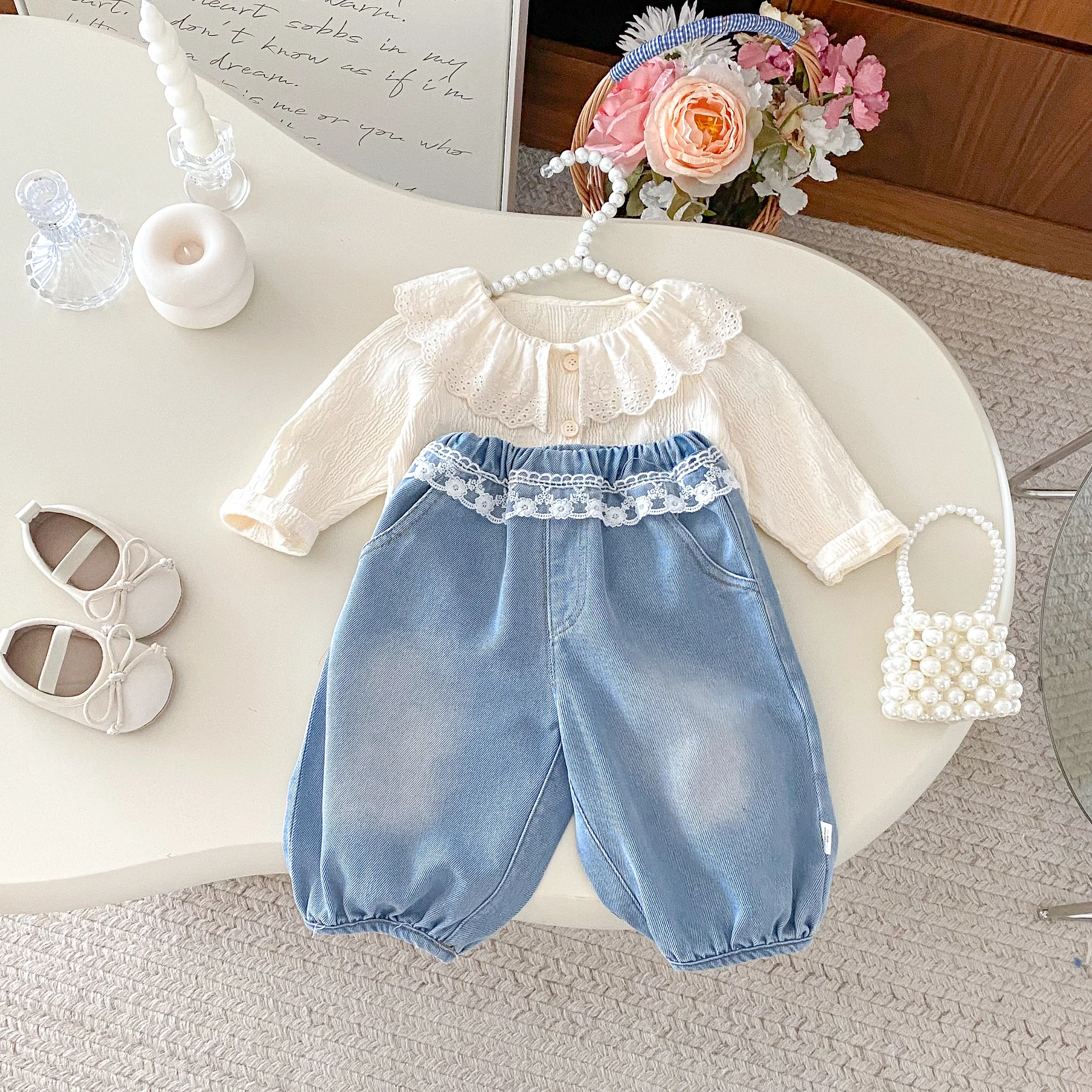 Girls' Denim Long Pants, Autumn Casual Lace-Trimmed Pants, Women's Hugging Classic Jeans