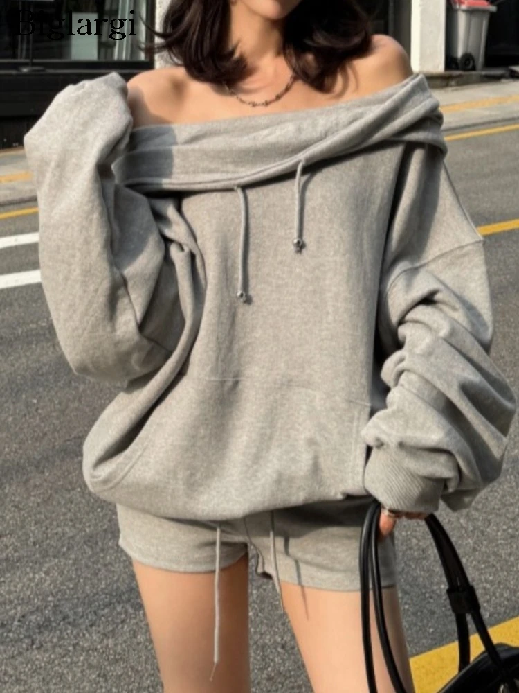 

Autumn 2 Two Piece Set Women Off Shoulder Fashion Loose Korean Style Ladies Sweatshirts Casual Woman Mini Shorts