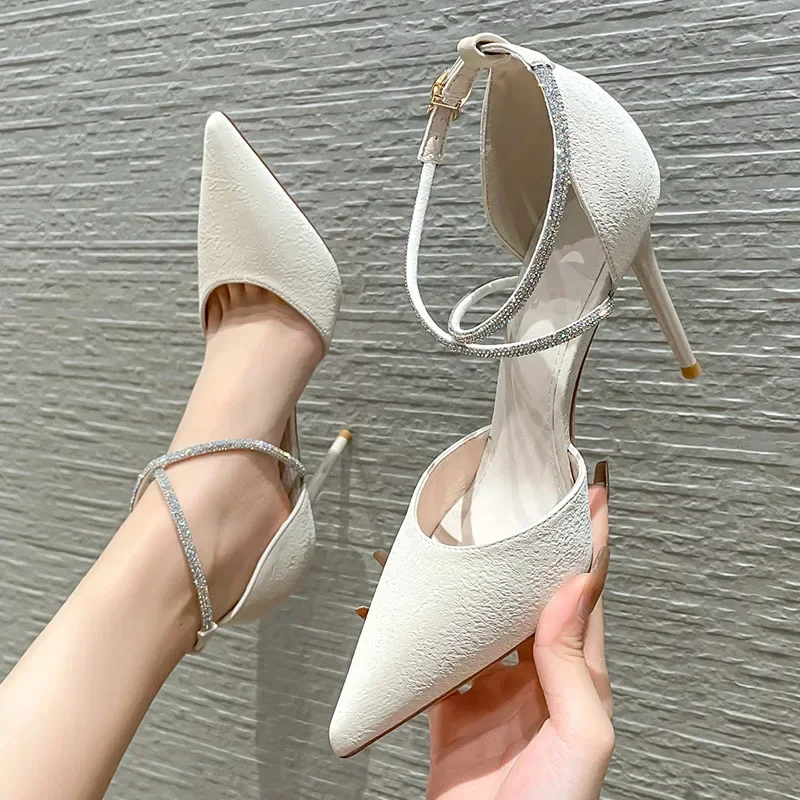 

French Style Women's High Heels 2025 New Spring Autumn Versatile Fairy Women's Style Midsole Void Single Shoe Womens