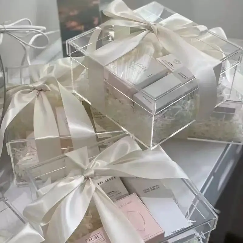 

Прозрачные акриловые подарочные коробки, квадратные упаковочные коробки для свадеб, дней рождения, косметики, подарочной упаковки, хранения и декора.