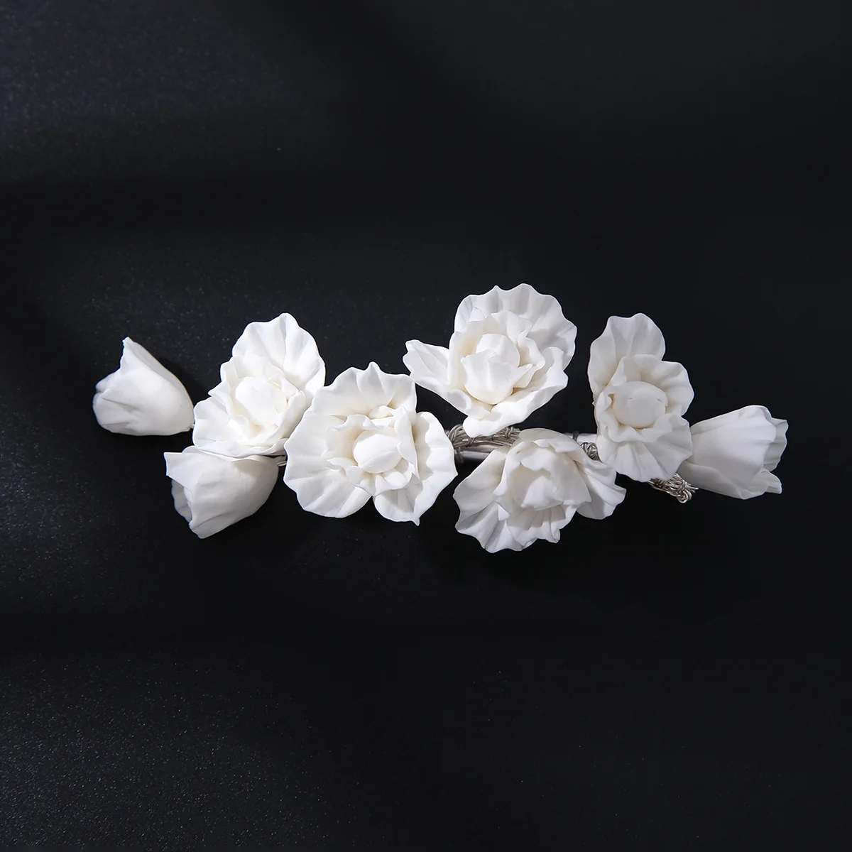 SLBRIDAL Handgefertigte Ins-Style Haarspangen aus Legierung mit Keramikblumen und Kristallen, Braut-Haarschmuck, Hochzeits-Kopfschmuck, Damen-Haaraccessoires – Detail 5