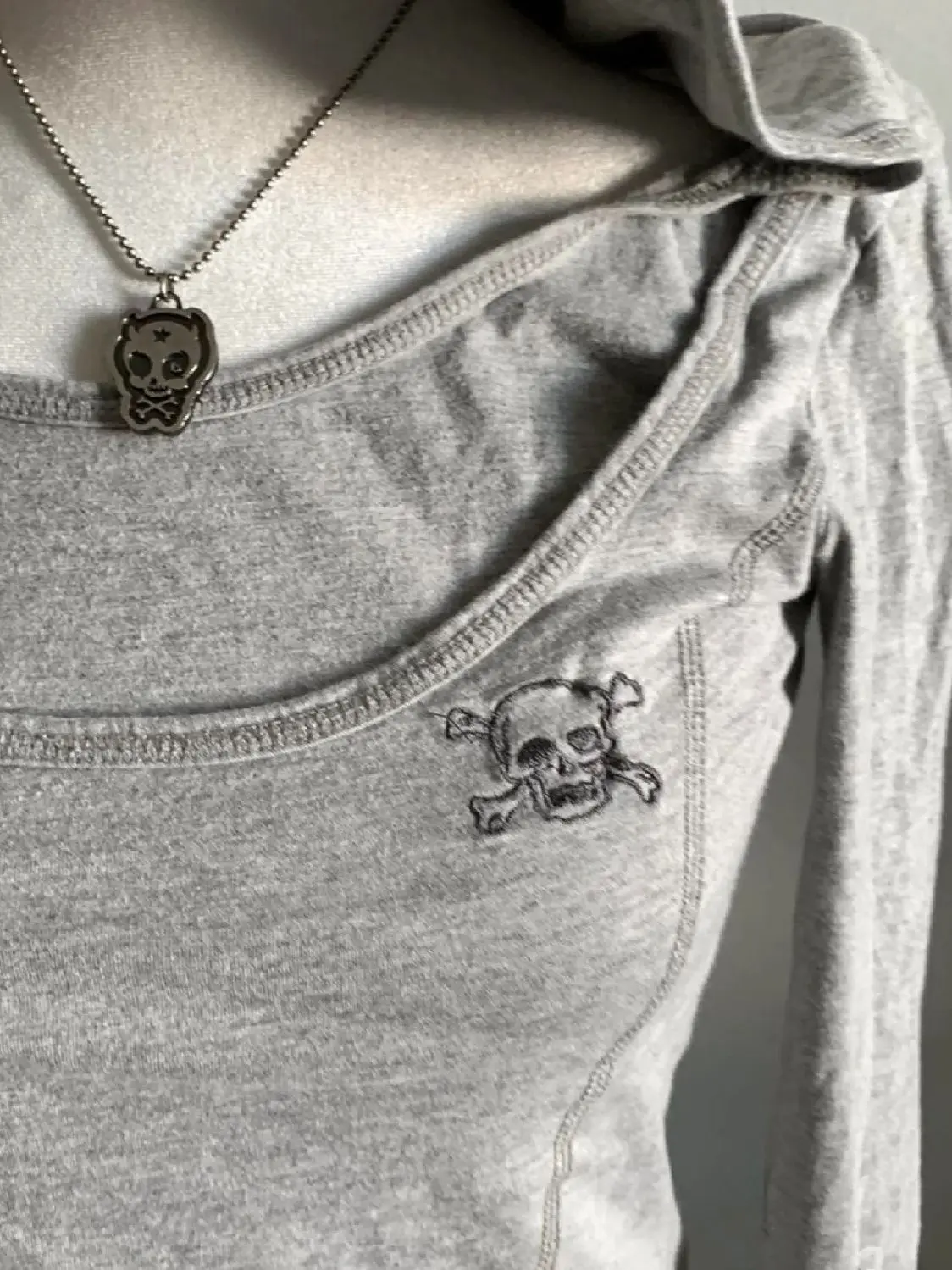 Y2k Casual Hoodies Thin Long Sleeves Tshirt Skull Goth Pullover Shirt Woman Clothes Punk Slim Streetwear Sweet Girl Sweatshirts