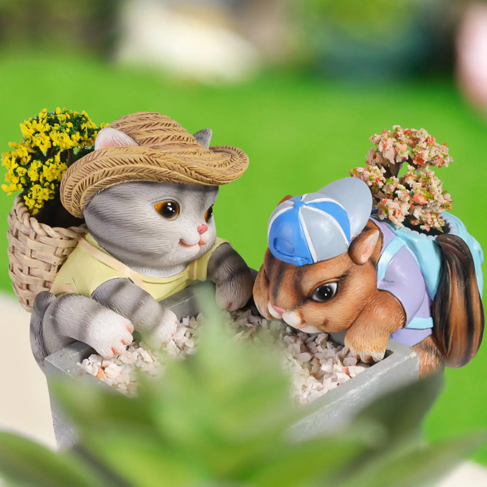 Animal Figurine Planter for Garden Decoration Resin Sculpture Edge Holder