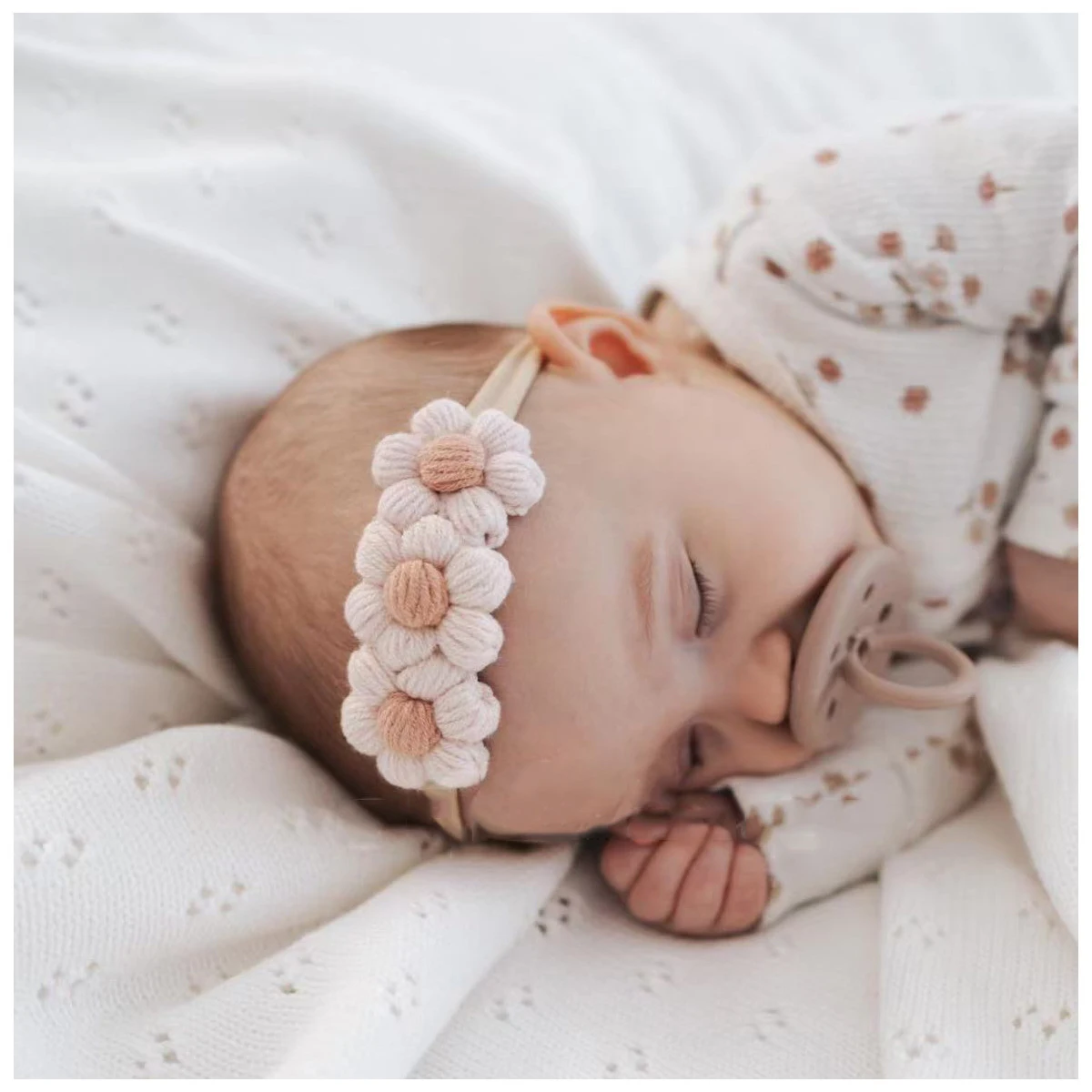 New Lovely Knitted Flowers Baby Headband Cute Girls Hooks Woven Headwear Soft Newborn Infant Cap Knitting Hair accessories