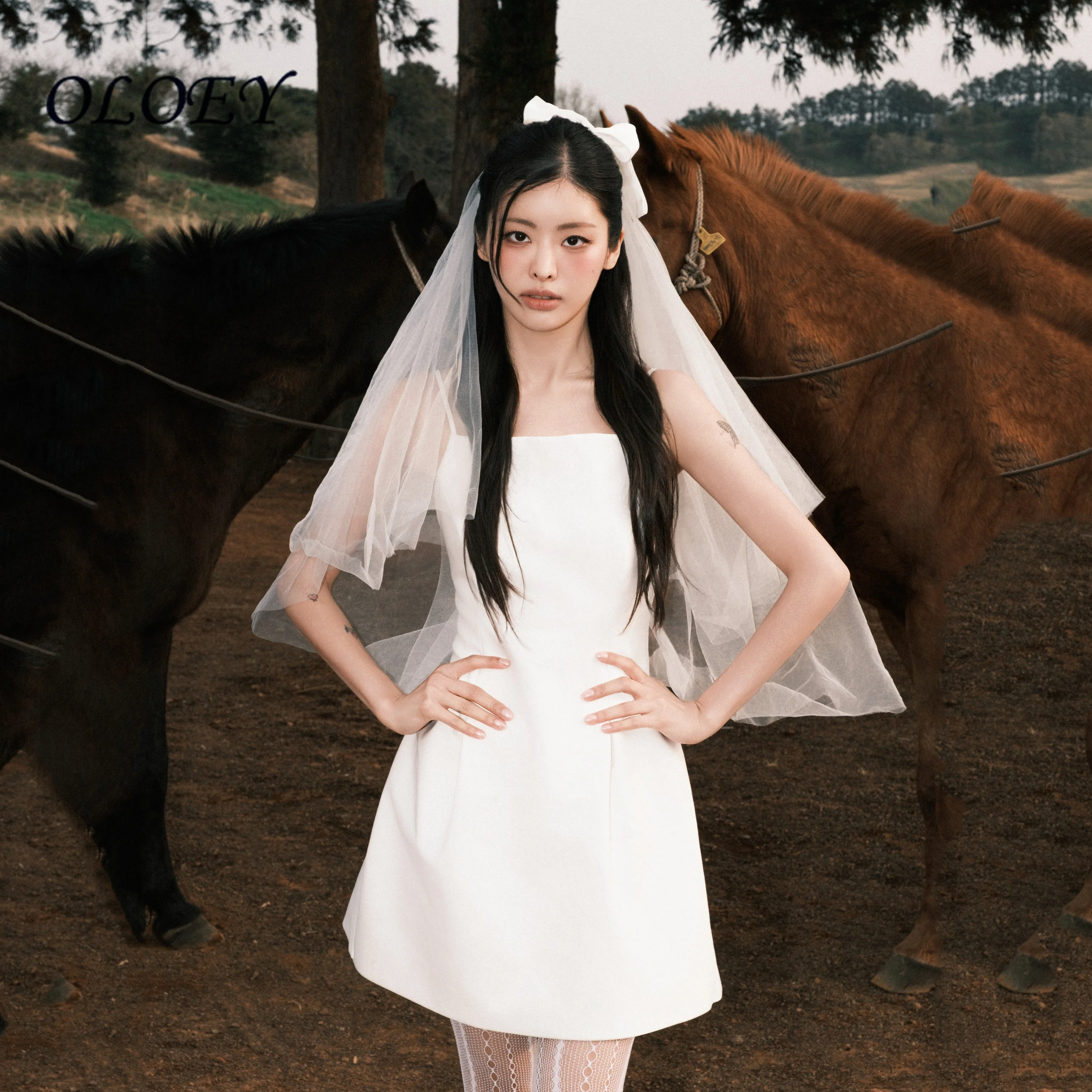 oloey-2026-abiti-da-sposa-corti-a-linea-a-semplici-stile-coreano-con-spalline-mini-abiti-da-sposa-rustici-personalizzabili
