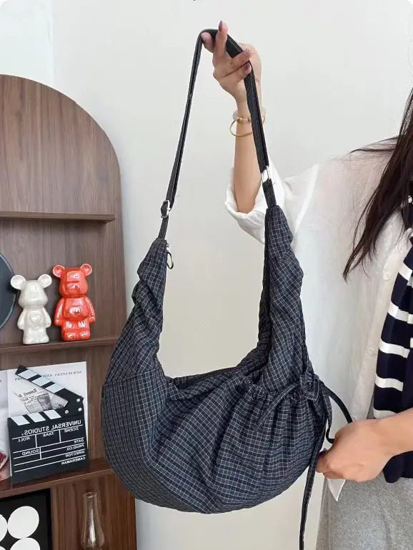 

Повседневная корейская нейлоновая сумка для пельменей в клетку, большая сумка через плечо на одно плечо для молодых женщин