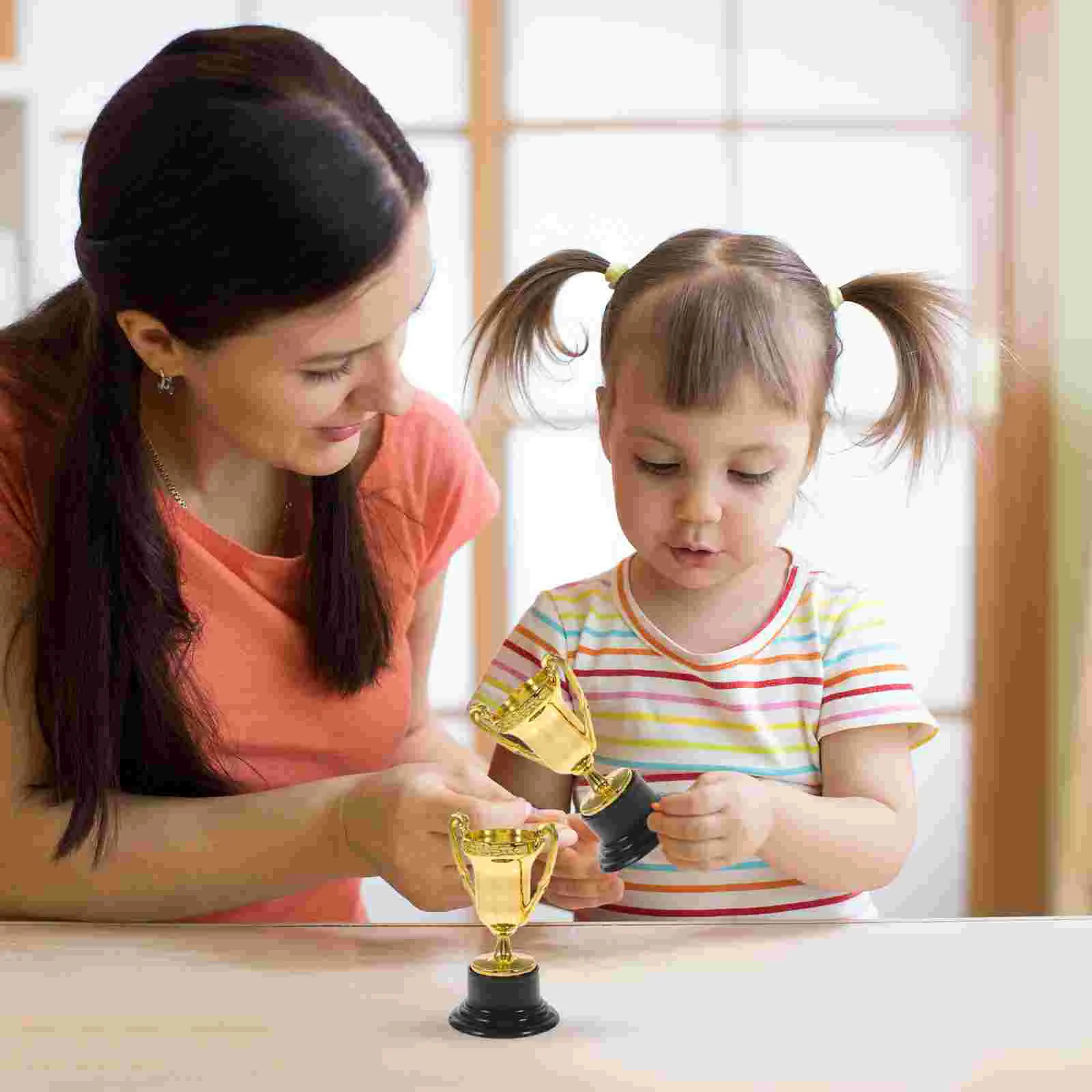 10 PCS Kid Trophy Award Suits for Kids Toy Trophies Halloween Golden Early Learning