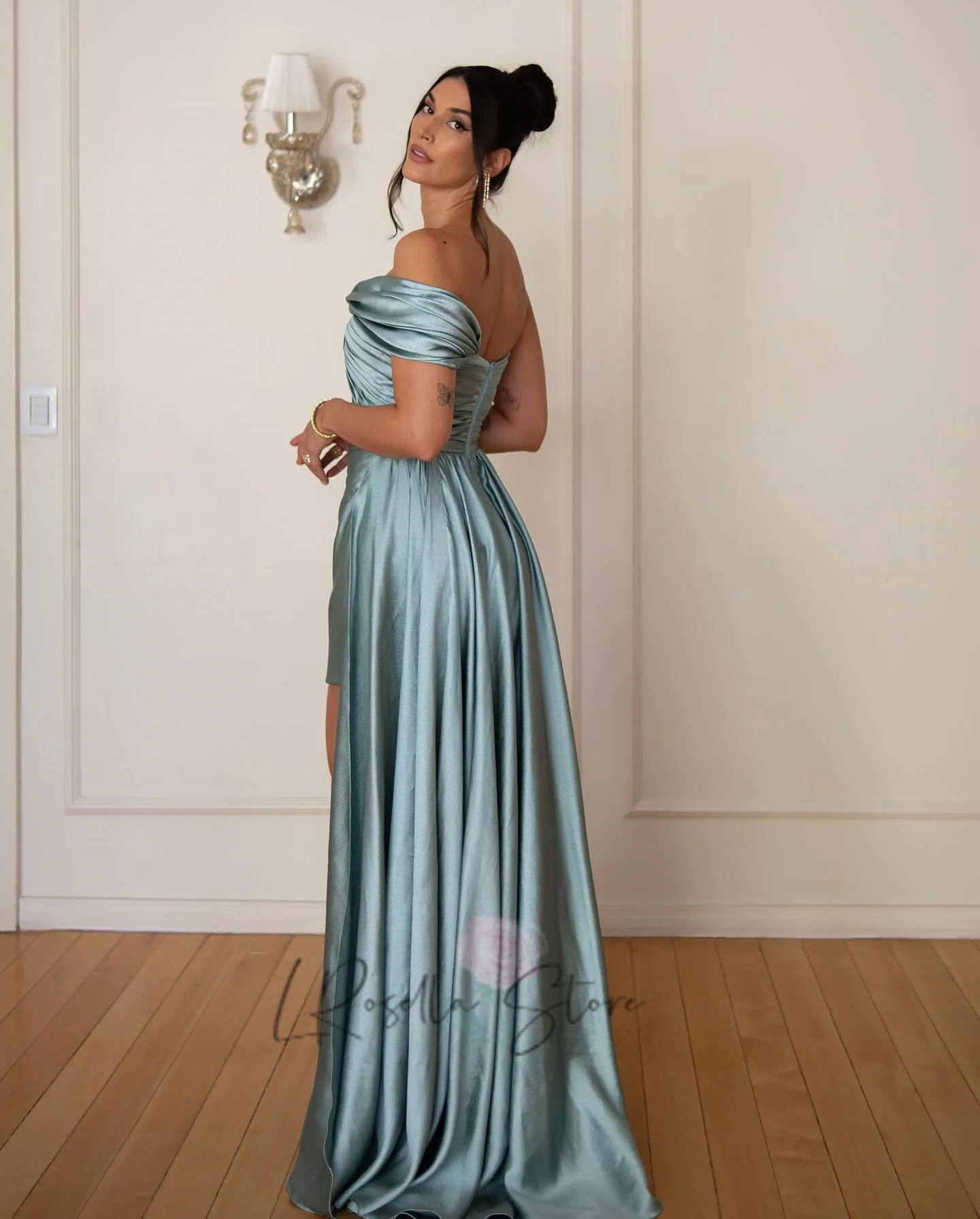 LRosella Sparkly Strapless Pleated Soft Satin Sleeveless Prom Dress for Women A-line Evening Prom Gown vestidos novias boda