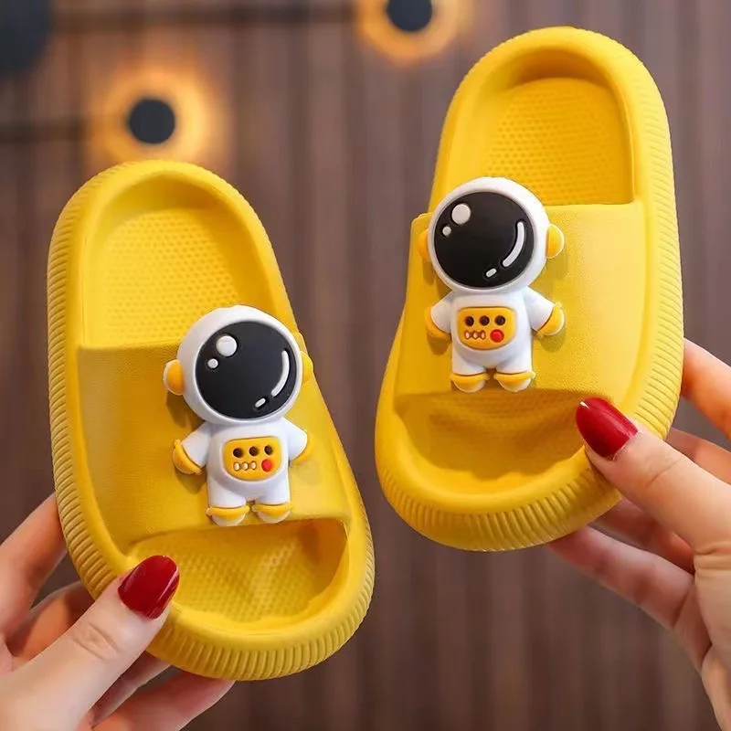 Children Astronaut Cartoon Slippers Soft Soled Non Slip Boys Bathroom Slippers Girls Lightweight External Wearing Slippers