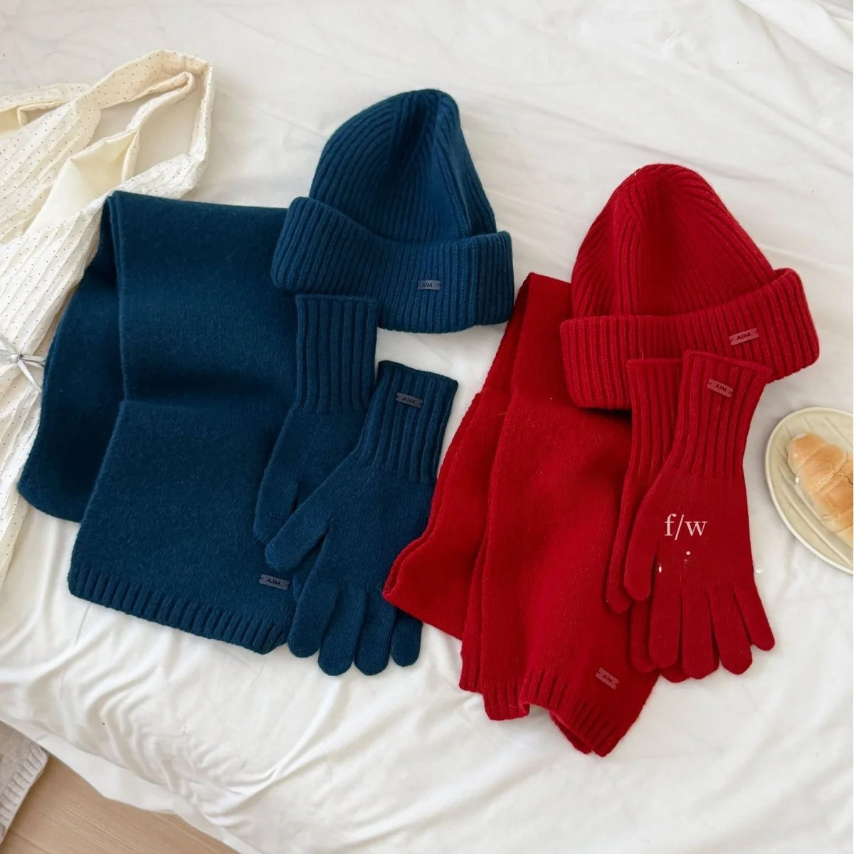 red-woolen-scarf-hat-gloves-women's-winter-three-piece-set-celebratory-warmth-australian-wool-gift-for-new-year's-celebration