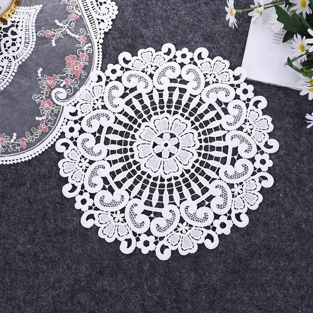 Lace Placemat Cloth 19*19 CM/20*20 CM Round Lace Doilies Crochet Round Lace Placemat Napkin Placemat Cup Dish Coaster