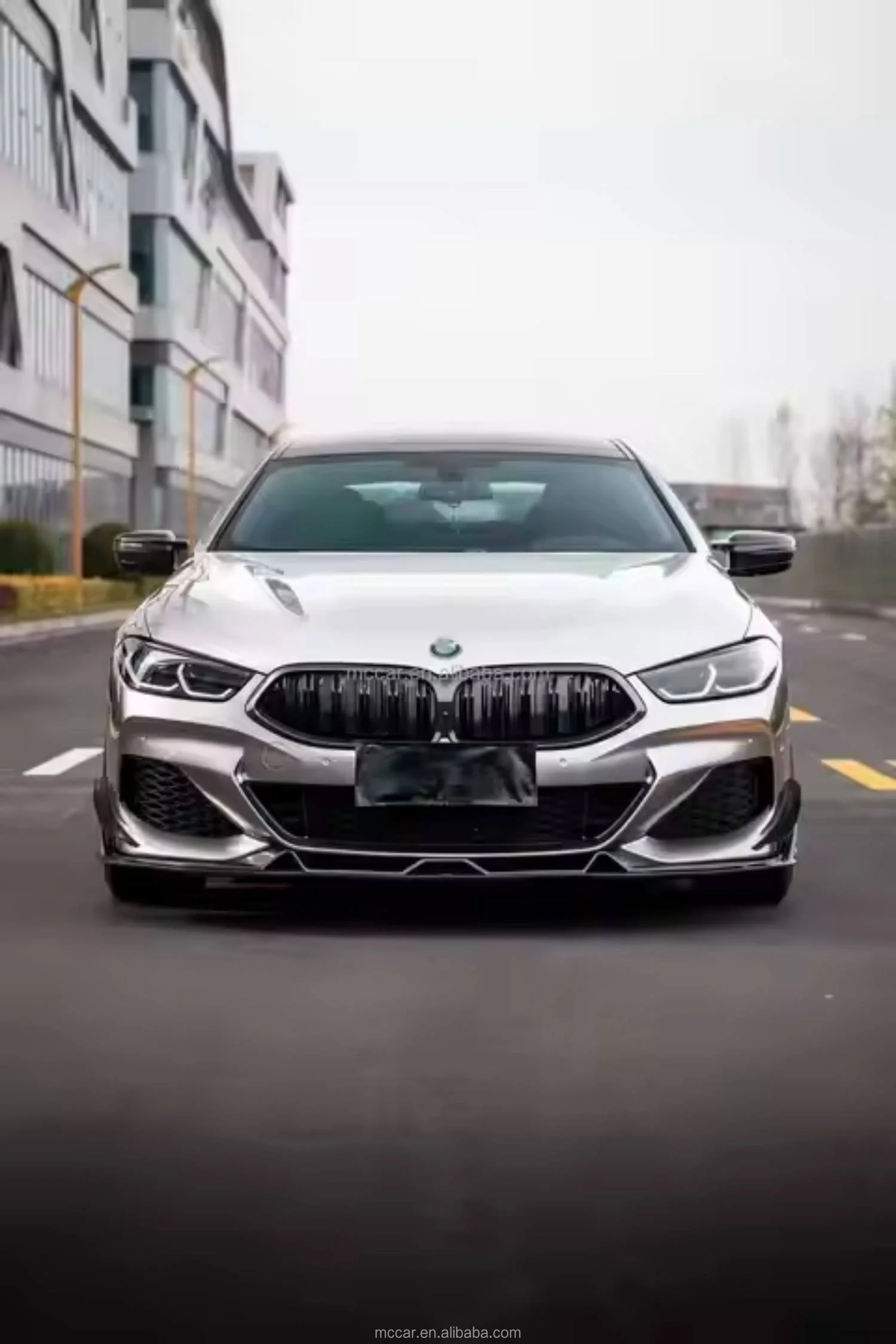 طقم هيكل ممتص الصدمات للسيارة من ألياف الكربون مناسب لموزع الشفة الأمامية من ألياف الكربون طراز BMW 8 Series G15 AE