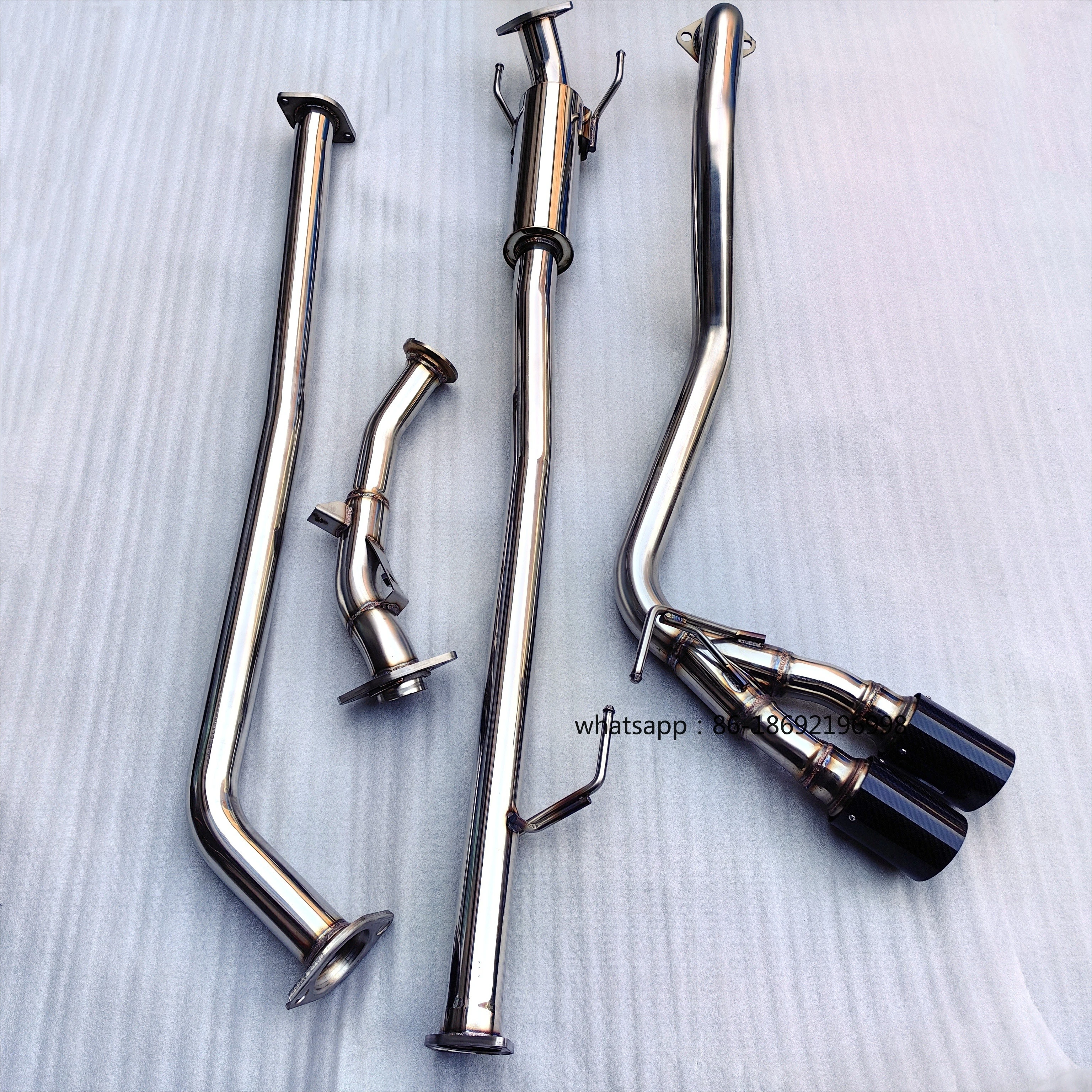 

Подходит для средней и задней выхлопной трубы из нержавеющей стали с двойным выходом 2015-2023 гг.