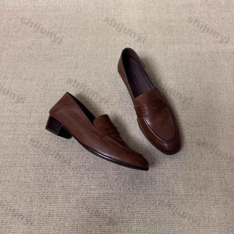 

Vintage Leather Medium Heel High Heels Sewing Square Heels Round Head Loafers Slip on Comfortable Shallow Women Shoes