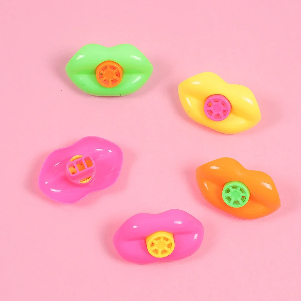 1-30Pcs Funny kids toys Plastic Lip Whistles Birthday Party Favors Party Noisemakers For Children Gifts игрушки детские