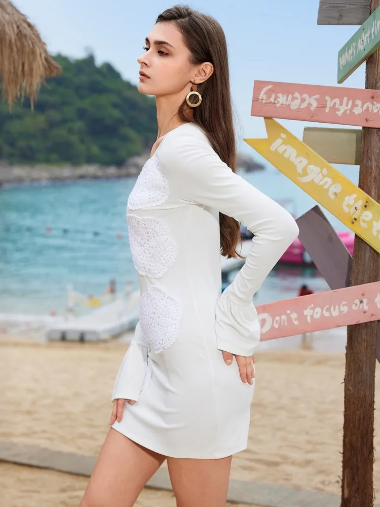 Sexy boho flutuante flores chique com decote em v corte manga sino praia mini vestido 2026 verão feminino beira-mar férias maiô cobrir