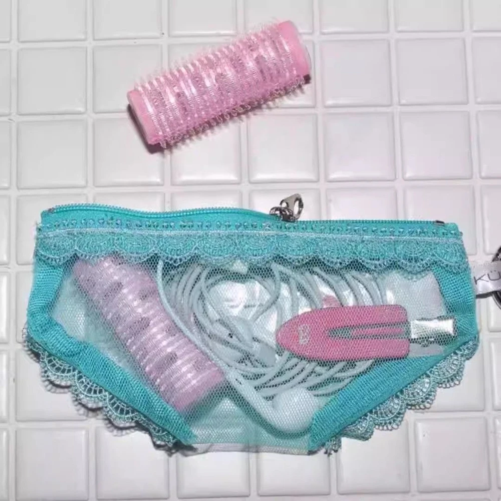 Bolsa de Cosméticos de Viagem Y2K com Pingente Decorativo, Necessaire de Malha Estilo Milênio, Bolsa de Armazenamento de Maquiagem Original