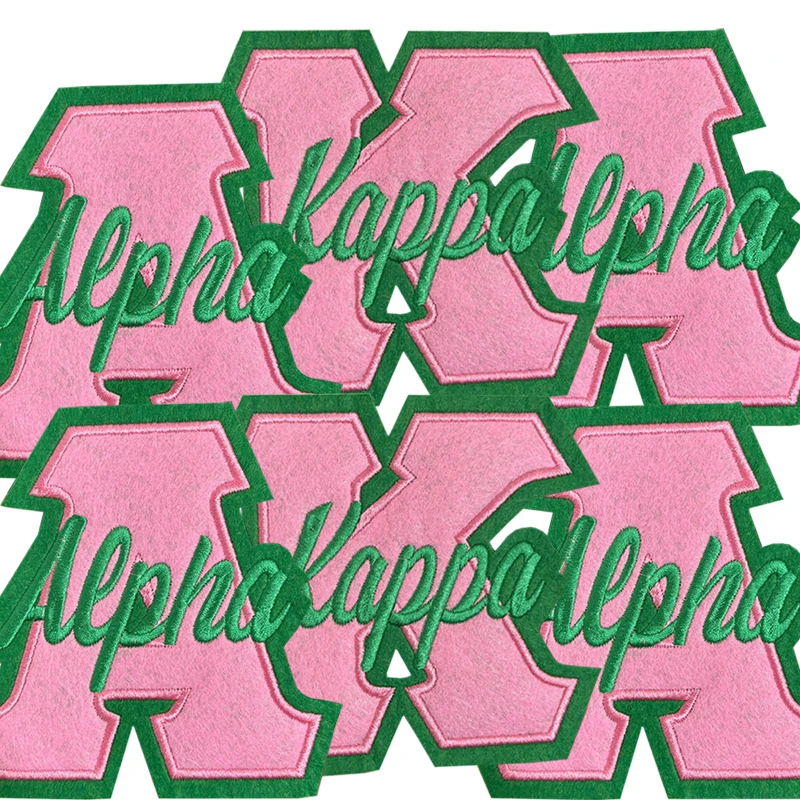 Feltro rosa e verde AKA Sorority lettere settate greche Alpha Kappa Alpha Soror ferro ricamato su toppe per felpe con cappuccio