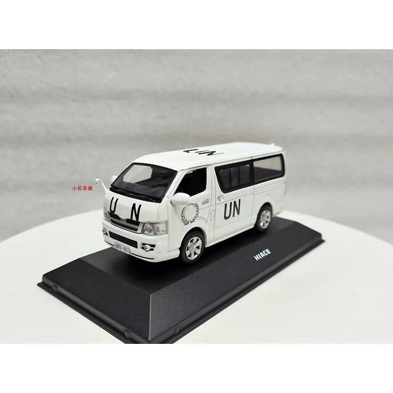 

Масштабная модель автомобиля HIACE UN Van из сплава, 1:43, статическая коллекционная модель, украшение, праздничные подарки, игрушки