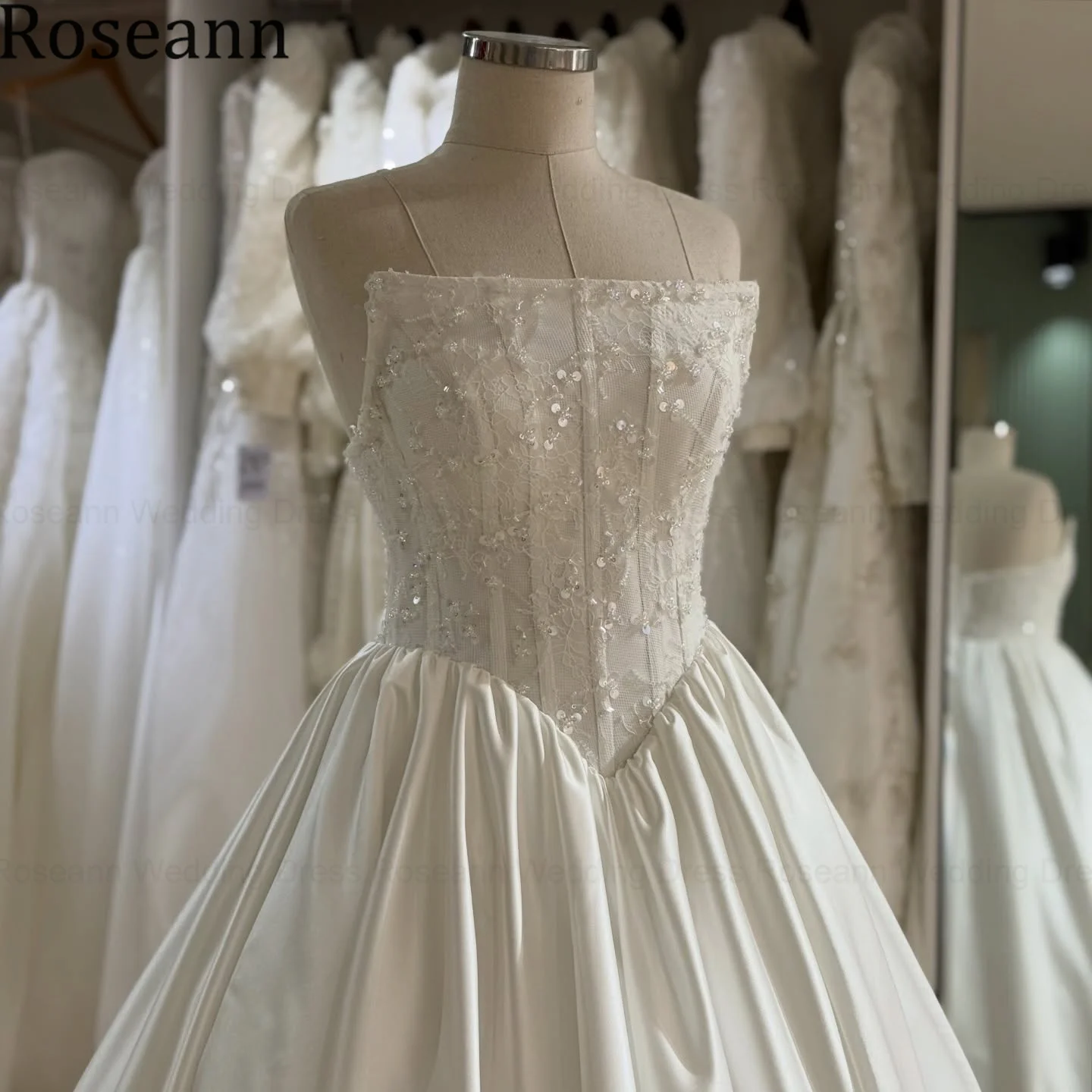 Roseann Wedding Dress Retro Princess Strapless Beaded Lace Bride Dress Brush Train Floor Length amanda novias oficial Customized