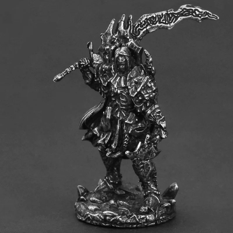 Metal Warrior Knight Action Figure, Desktop Game Chess Piece Car Ornament, Home Decor Collectible Gift for Men War Enthusiast view 3