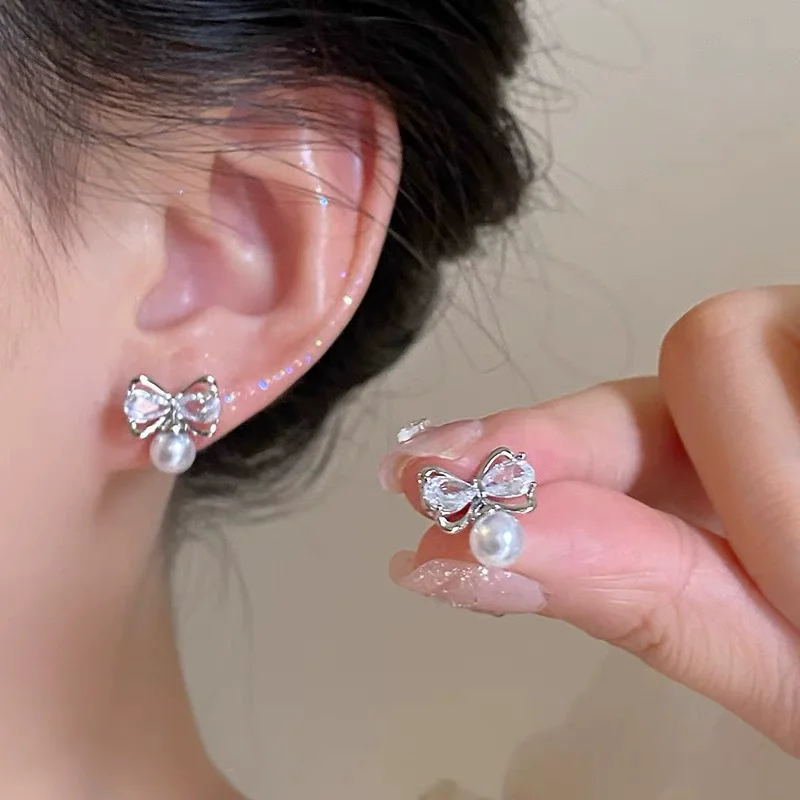 Trendy Silver Color Bow Drop Earrings with Rhinestones for Women Elegant Imitation Pearl Dangle Earrings Small Korean Jewelry