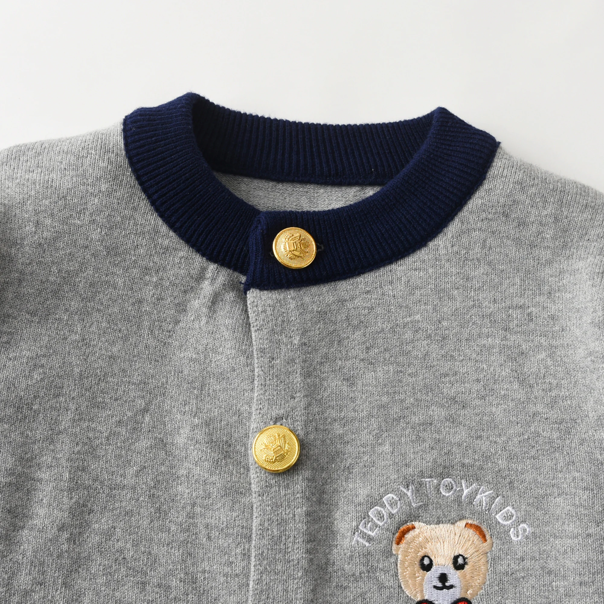 سويت شيرت للأطفال - سترة صوفية قطنية ناعمة بأكمام طويلة وأزرار أمامية للأطفال الأولاد والبنات (نمط الخريف والشتاء) #3