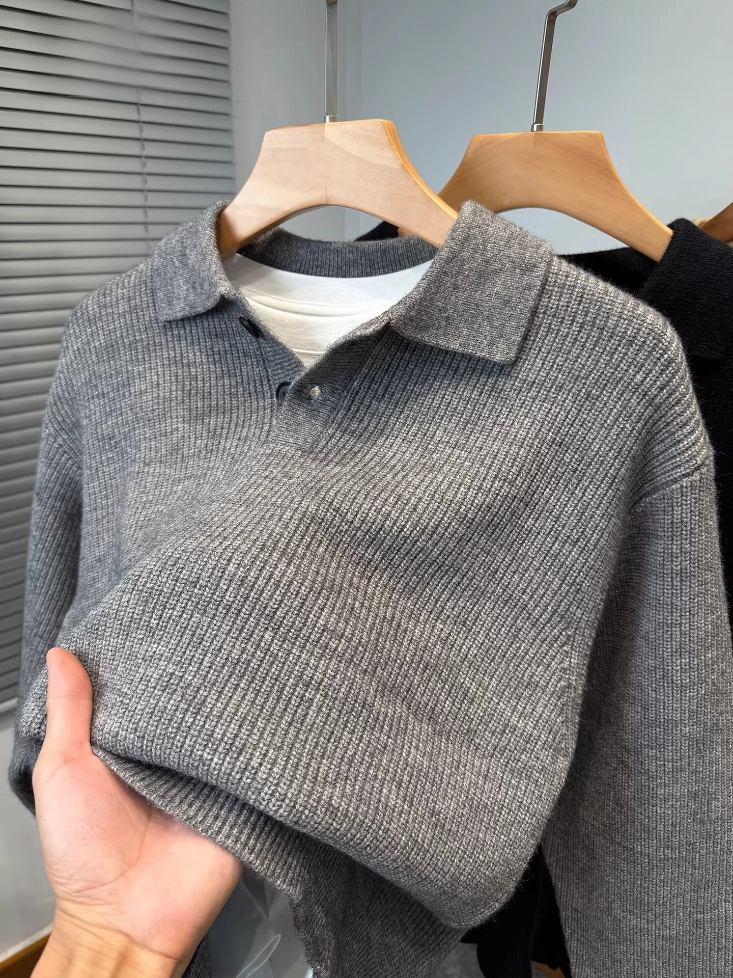 

Элитный вязаный свитер Ne Color для мужчин: утепленный, осенне-зимний, базовый, повседневный, деловой, комфортный, мягкий