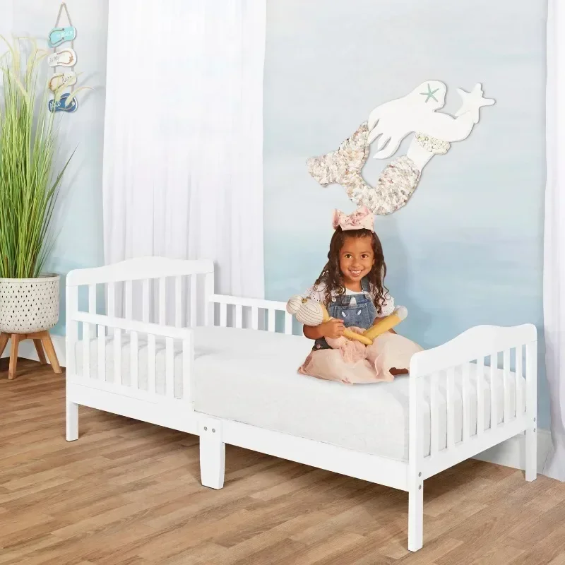Klasyczny Design łóżko dla małego dziecka, biały