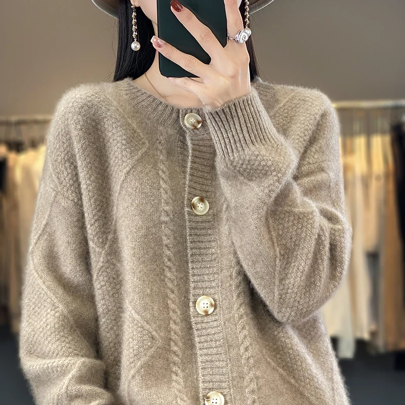 2023 Spring New Womens 100% Wool Cardigan Fashion Solid Color Female Knitted Loose Large Size Soft Knitwear Classic Autumn