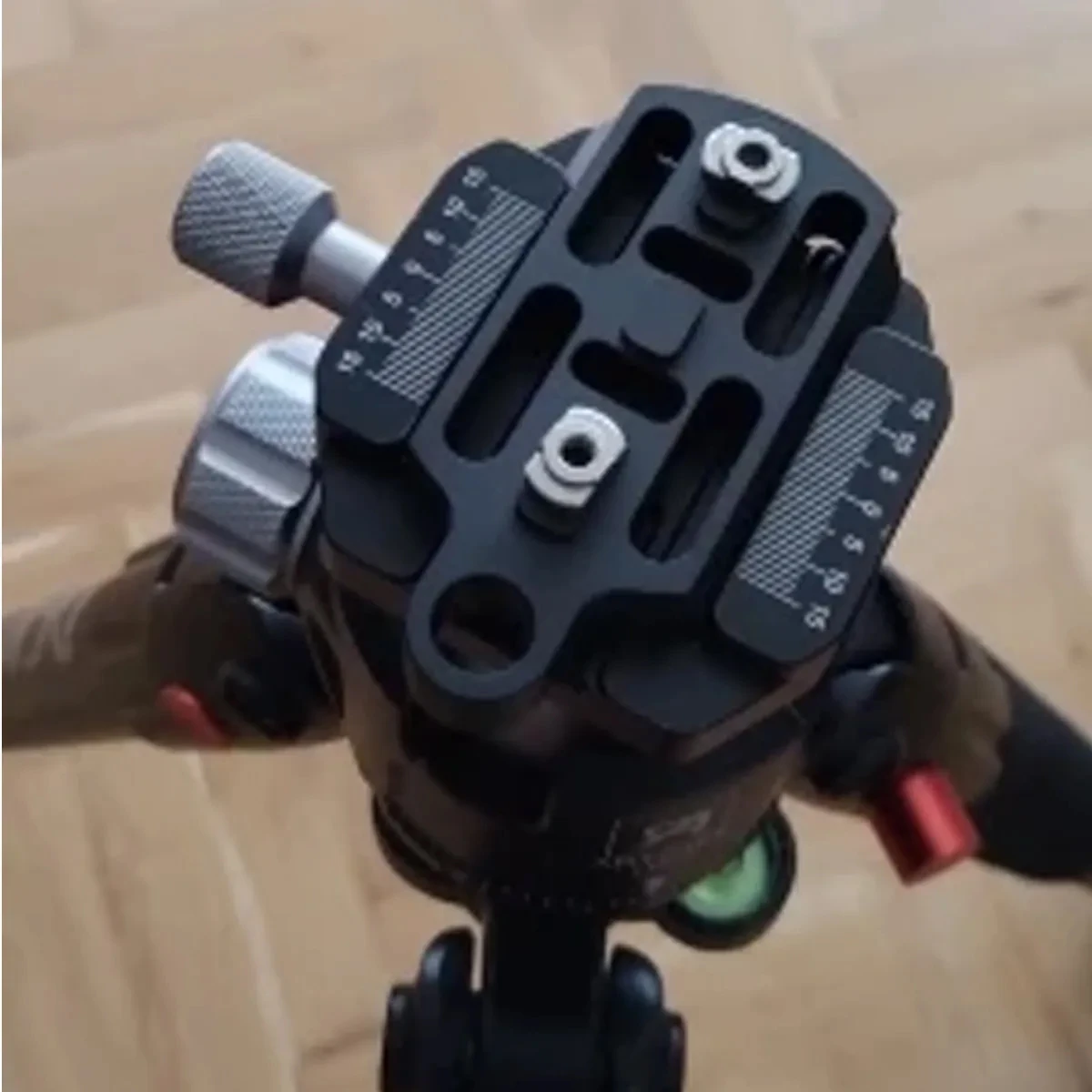 SKWgear SKWoptics M-Lok ARCA-Swiss Rail Mount Adapter Accessories for Handguard view 4