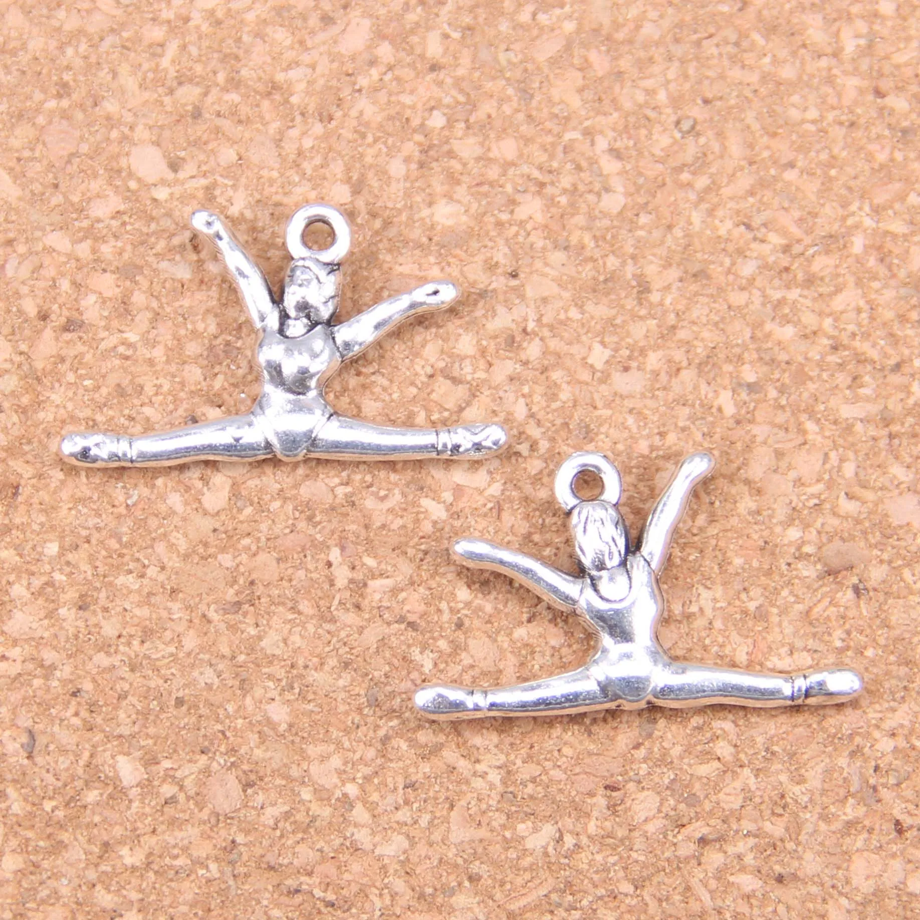 80pcs Charms Gymnastics Gymnast Sporter 22x16mm Antique Pendants,Vintage Tibetan Silver Jewelry,DIY For Bracelet Necklace