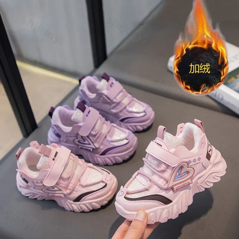 أحذية رياضية للأطفال 2025 شتاء دافئ مريح في الهواء الطلق أحذية قطنية موضة مضادة للانزلاق الفتيات حذاء كاجوال أحذية رياضية للجري #1