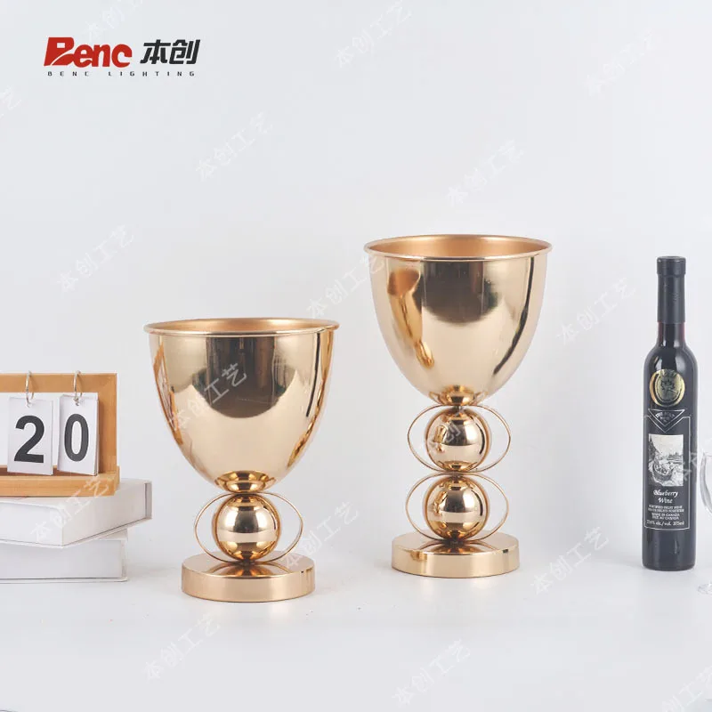Cross-border Delivery of European Wedding Props, Wrought Iron Vase, Main Table Flower Ware Decoration, Sign-in Table, Metal Tabl