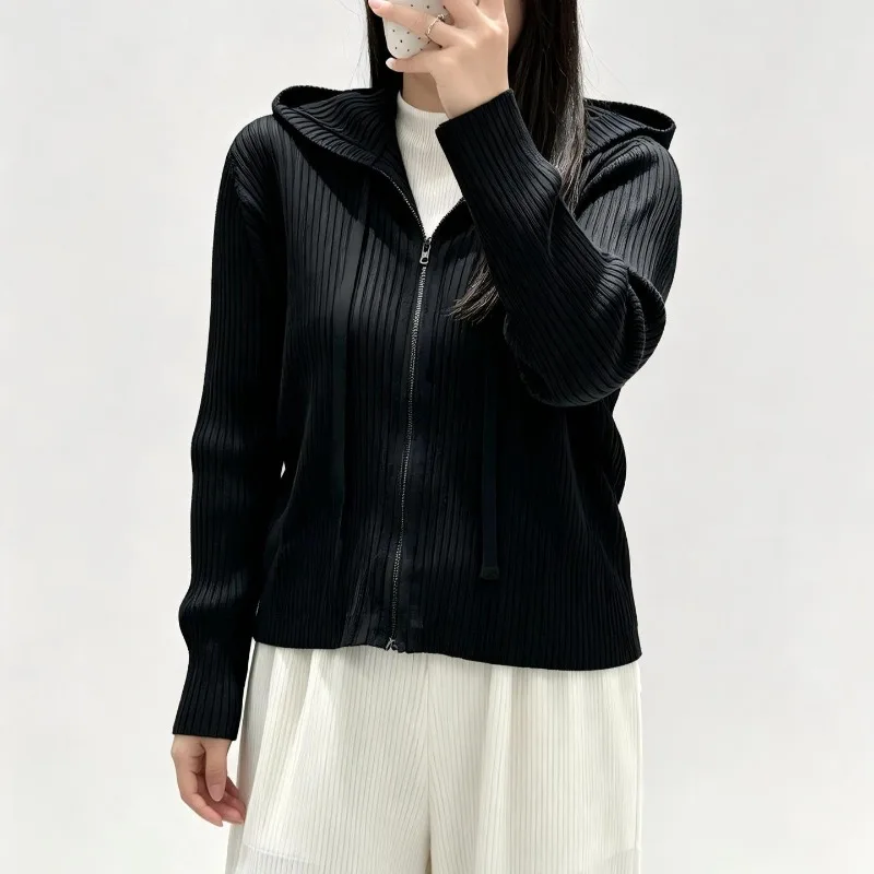 Miyake Pleated 2026 Solid Color Hooded Loose Pleated Long Sleeve Top Autumn New Zipper Simple Versatile Commuter Cardigan Jacket