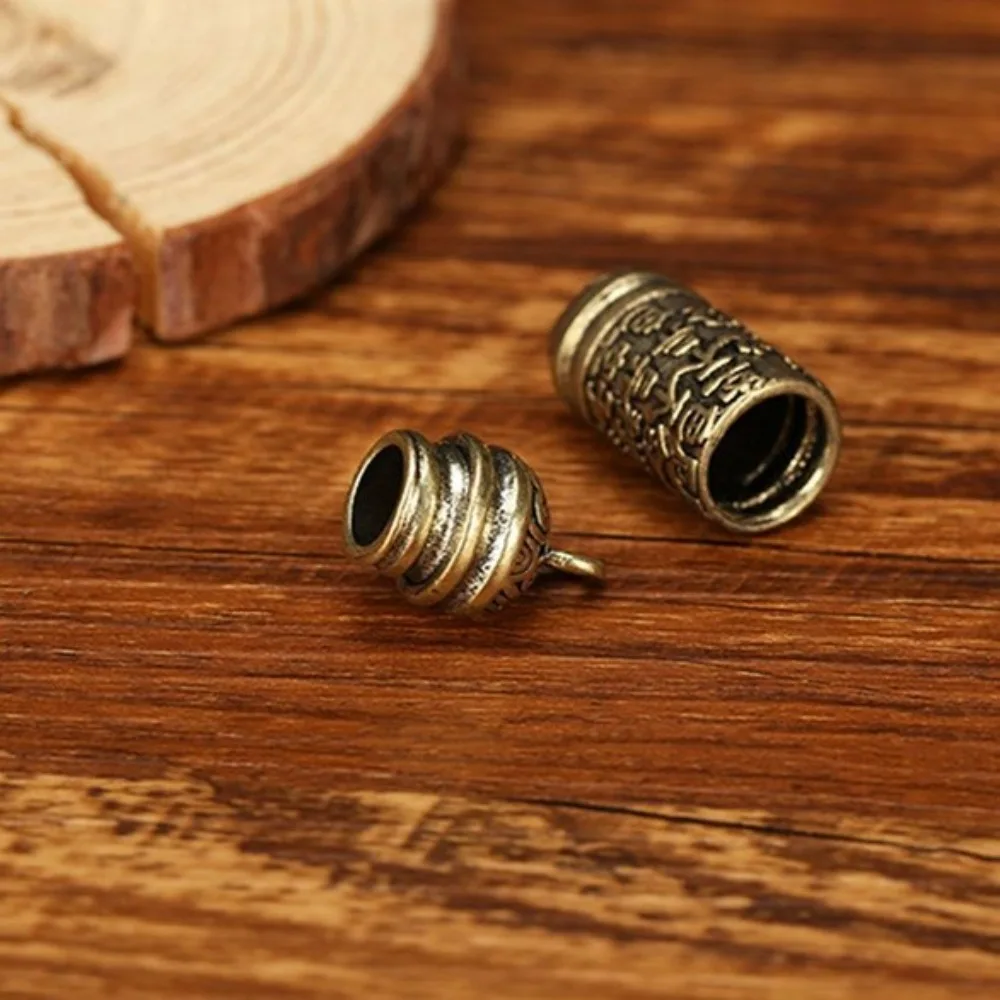 

Durable Pendant Hollow Brass Vintage Pendant Accessories Alloy Car Keychain Pendant Decoration Upscale Fashion for Keychain