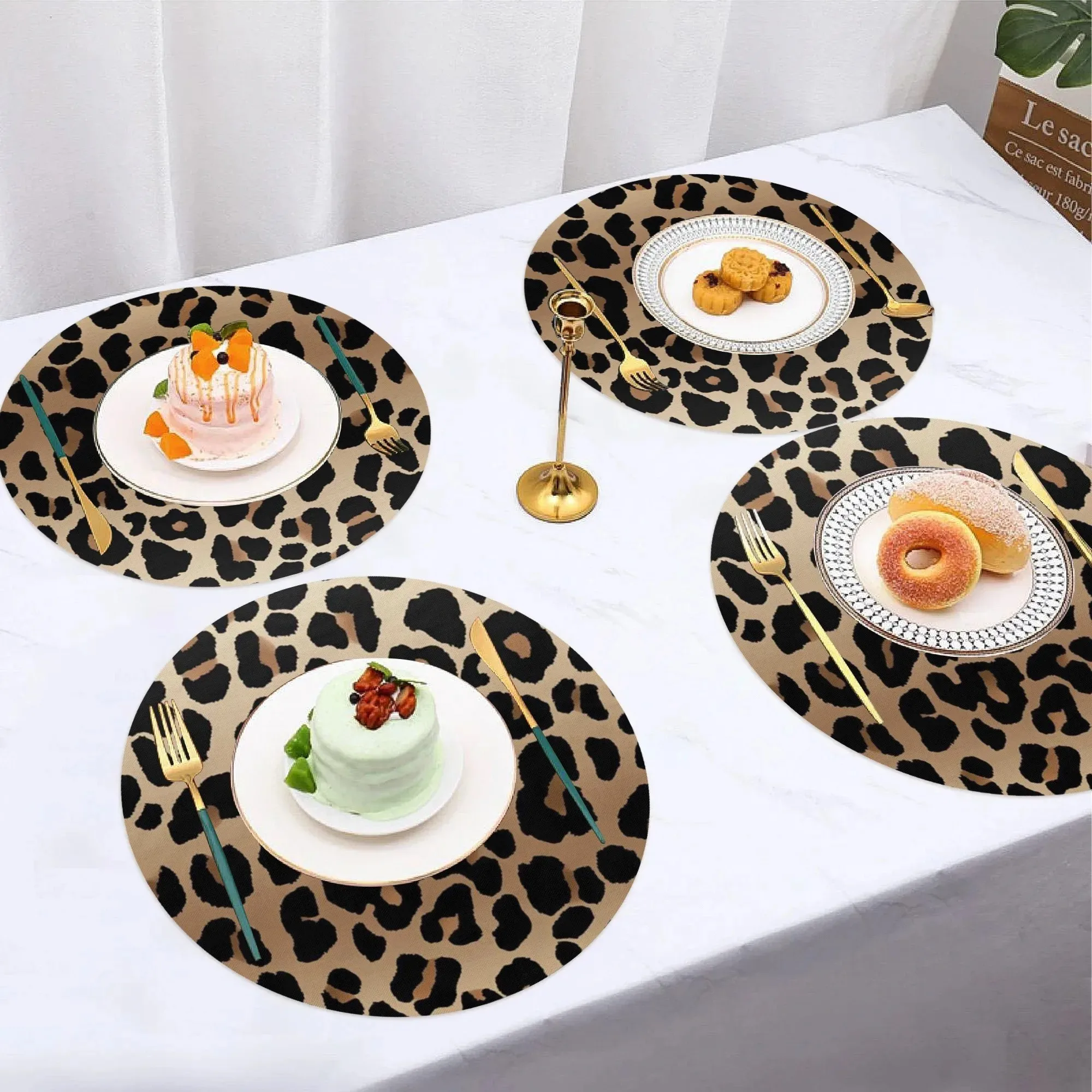 VIKAMA Leopard Print Round Placemats Set of 4 Animal Spot Table Mats for Dining Table Decor Modern Party Kitchen Table Setting