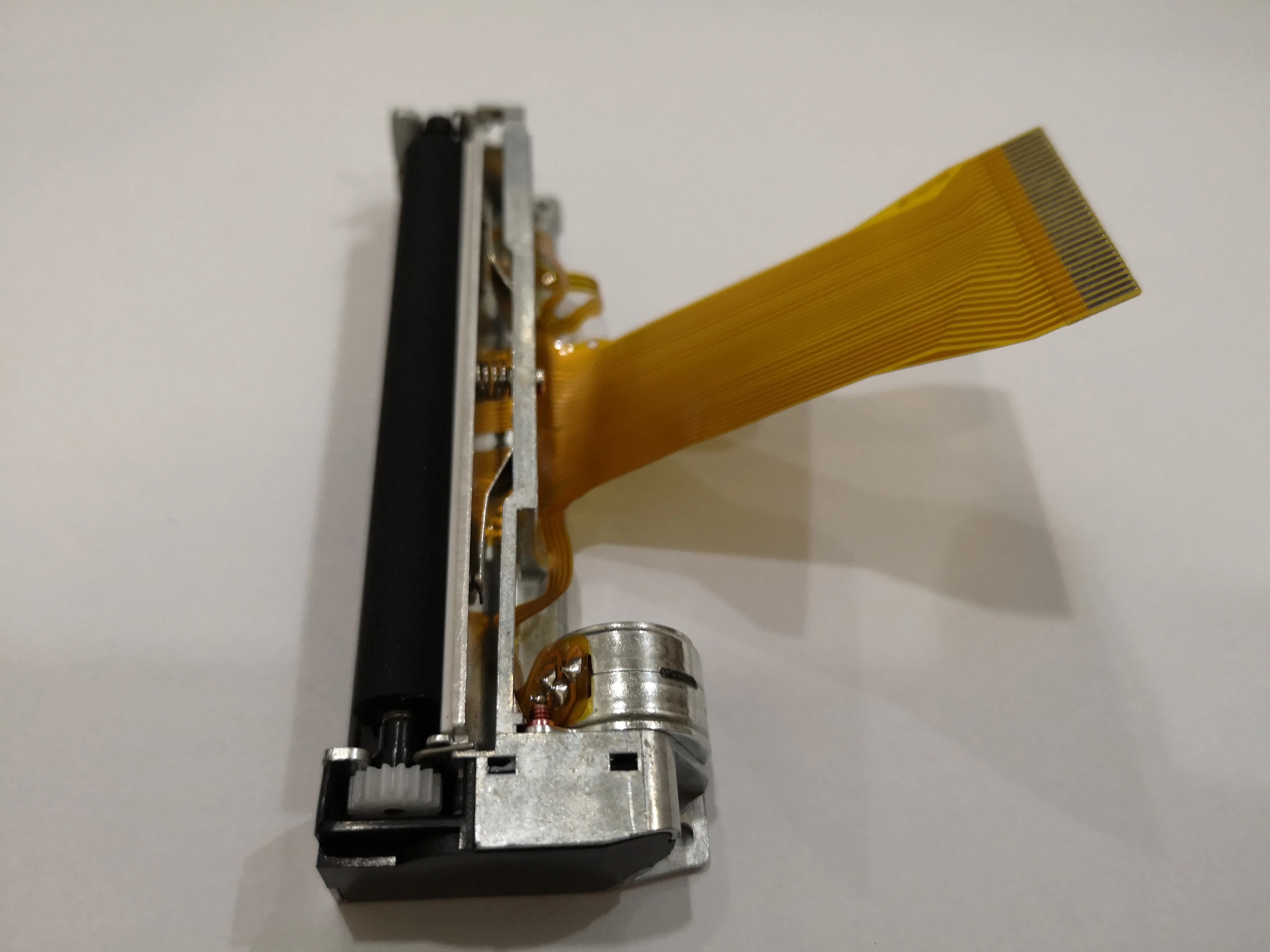 

SE-300 Печатающая головка электрокардиограммы Универсальный принтер 80 мм Замена печатающей головки FTP638MCL103 PT723 FTP-638MCL103 PT723F EDAN