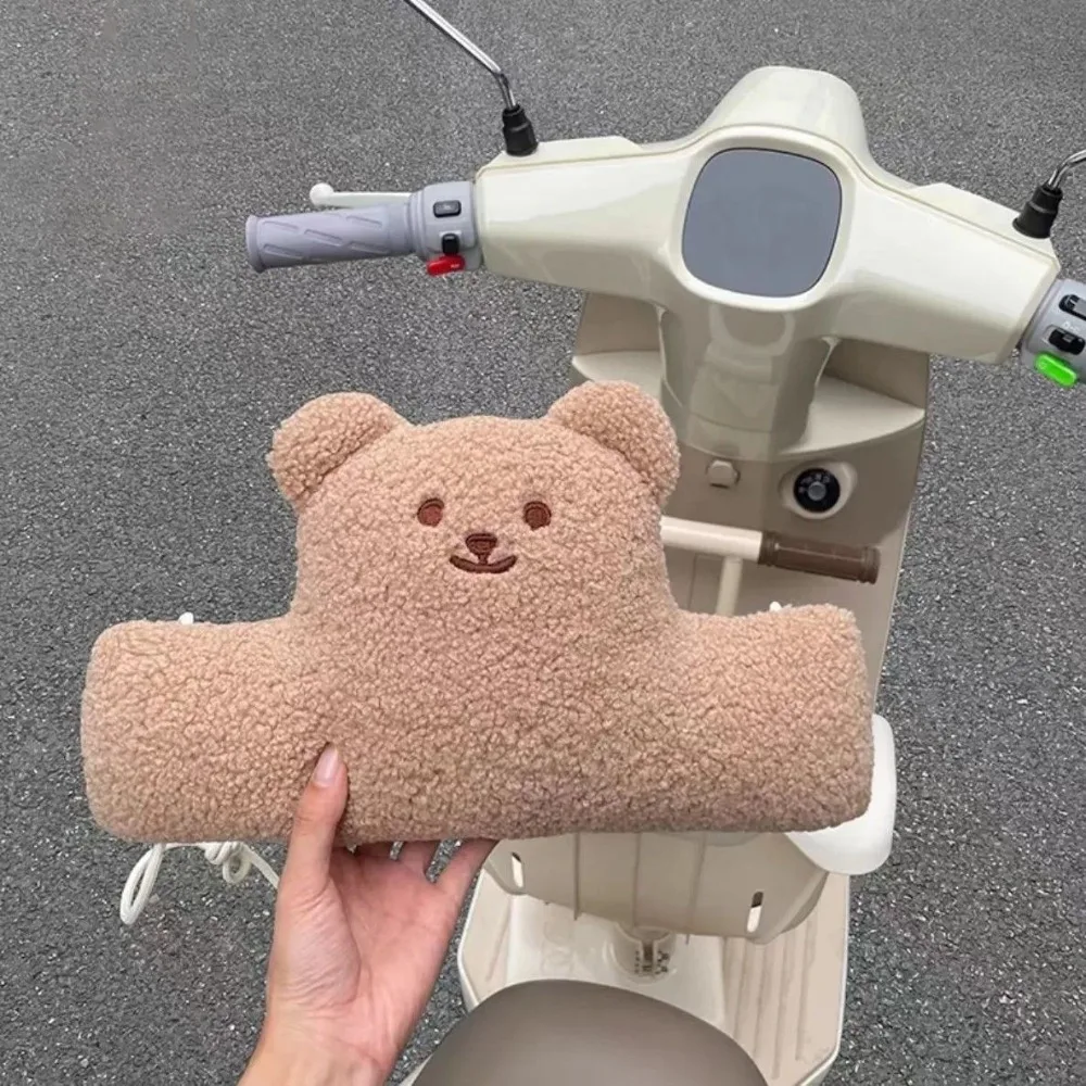 Cute Bear Head Protection Cushion Shock Absorbing Easy to Install Unisex Safety Headrest Soft Toddler Protective Gear